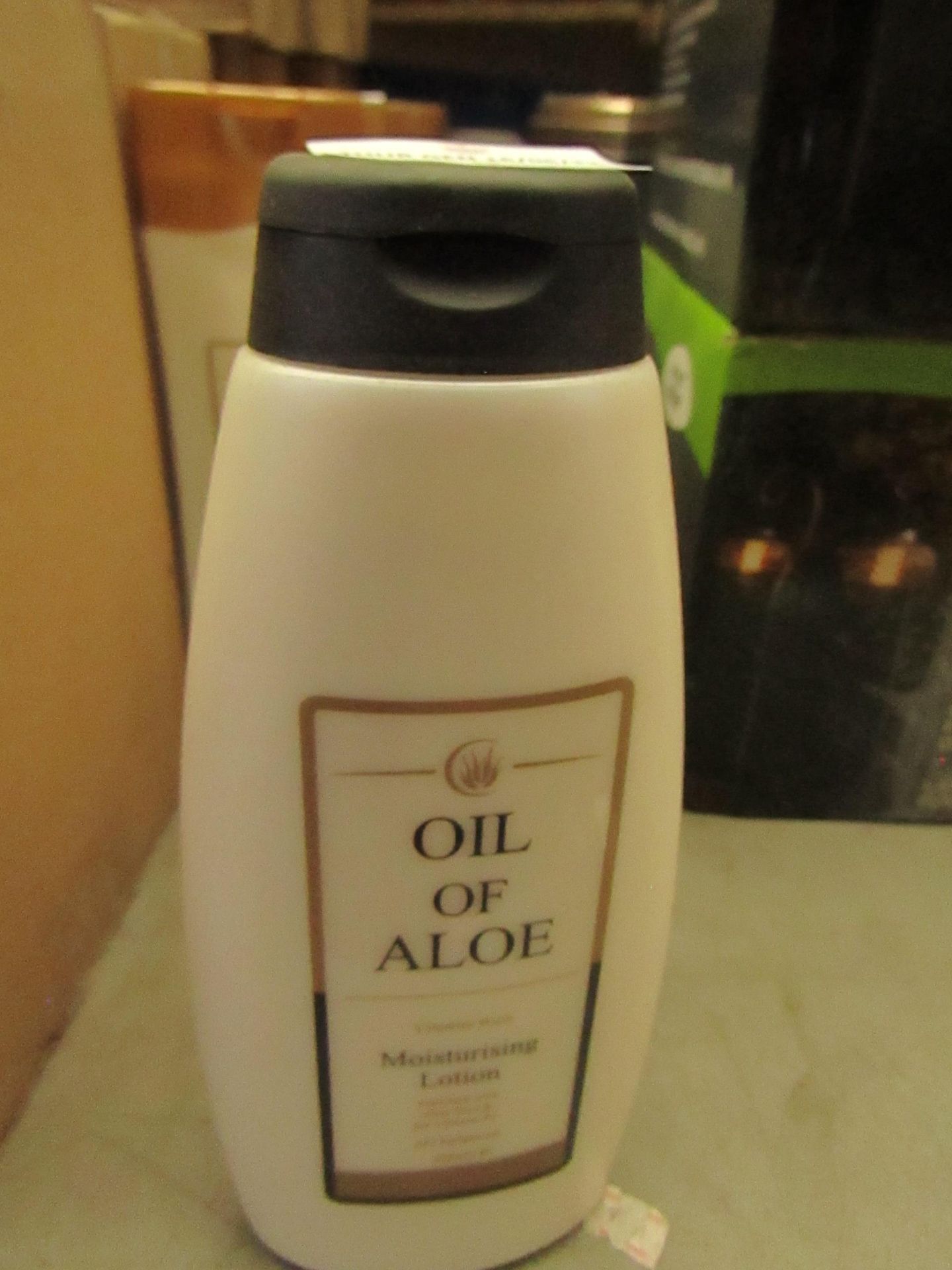 12 X Oil of Aloe Cleansing Milk 400 MLS