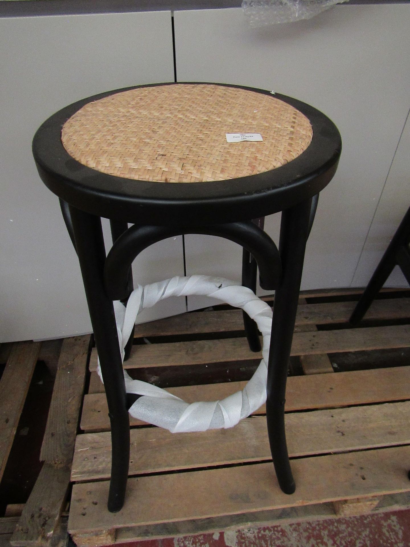 | 1X | COX & COX CORSO STOOL BLACK/RATTAN | FEW SCUFFS BUT OTHERWISE OKAY, VIEWING RECOMMENDED |