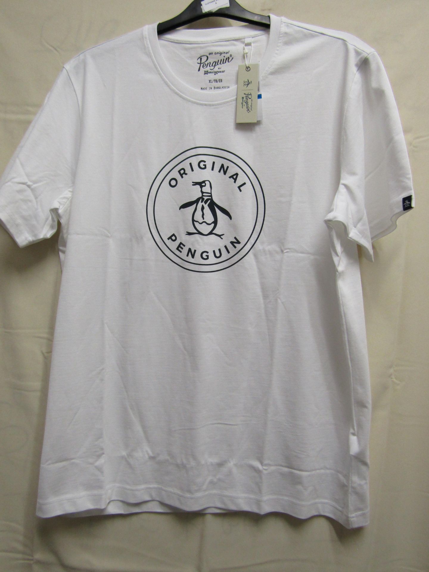 Penguin T/Shirt White With Black Motif Size X/L New With Tags