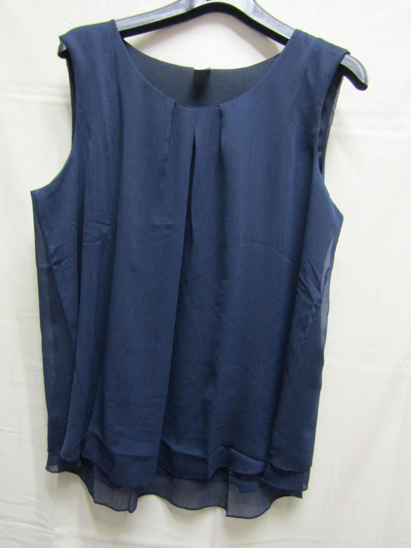 Unbranded Navy Top Size 22 new No Tags