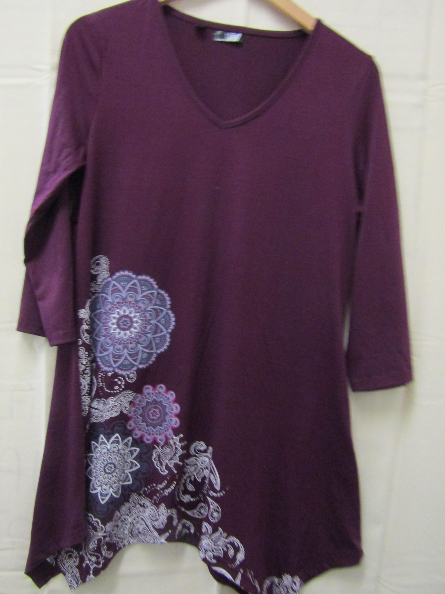 BPC Top /Dress Plum Colour With Floral Design Size M New No Tags