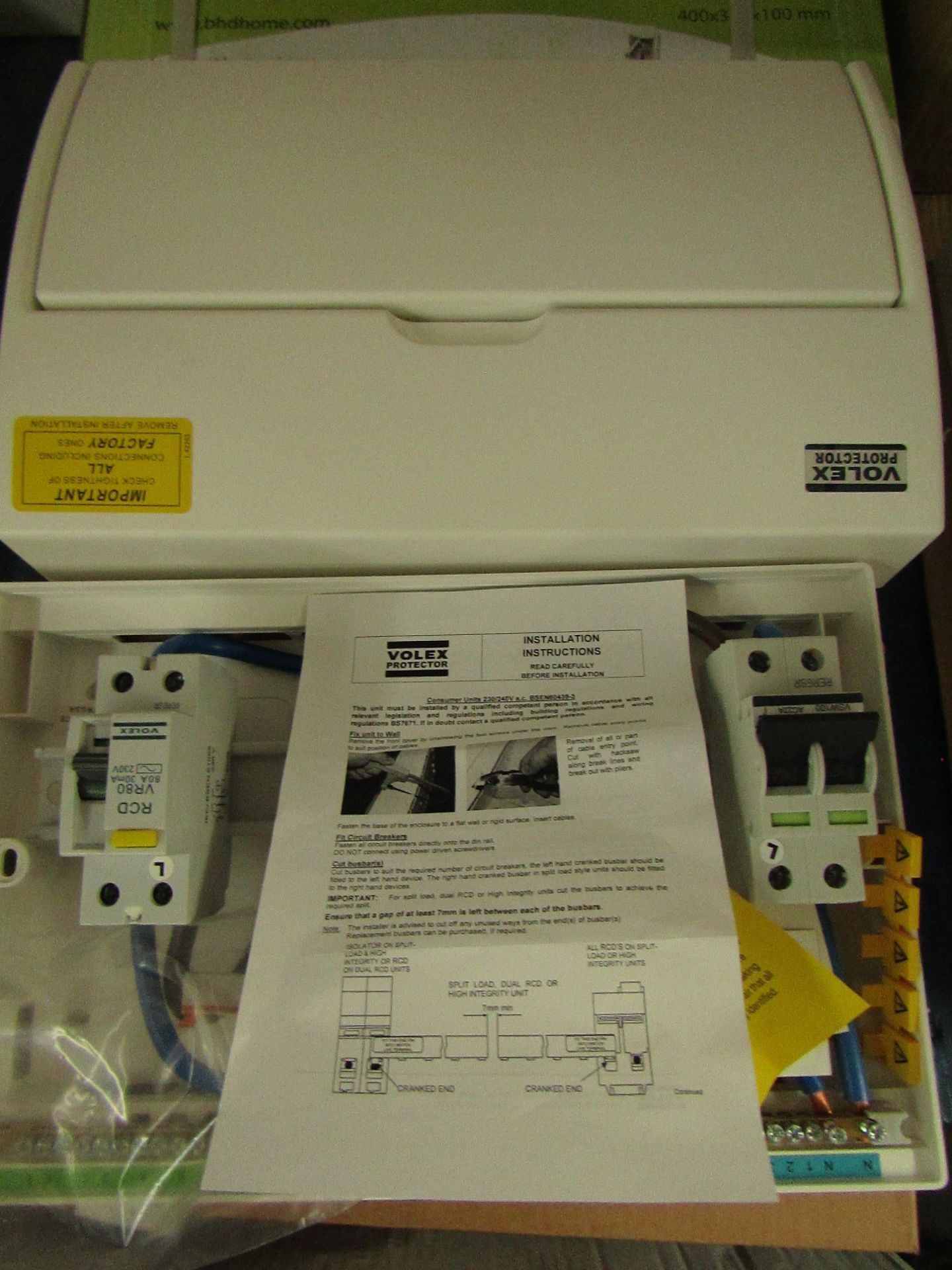 Volex - Protector 12-Way Insulated Splitload Flexible Consumer Unit 100A D.P Isolator - Unused &