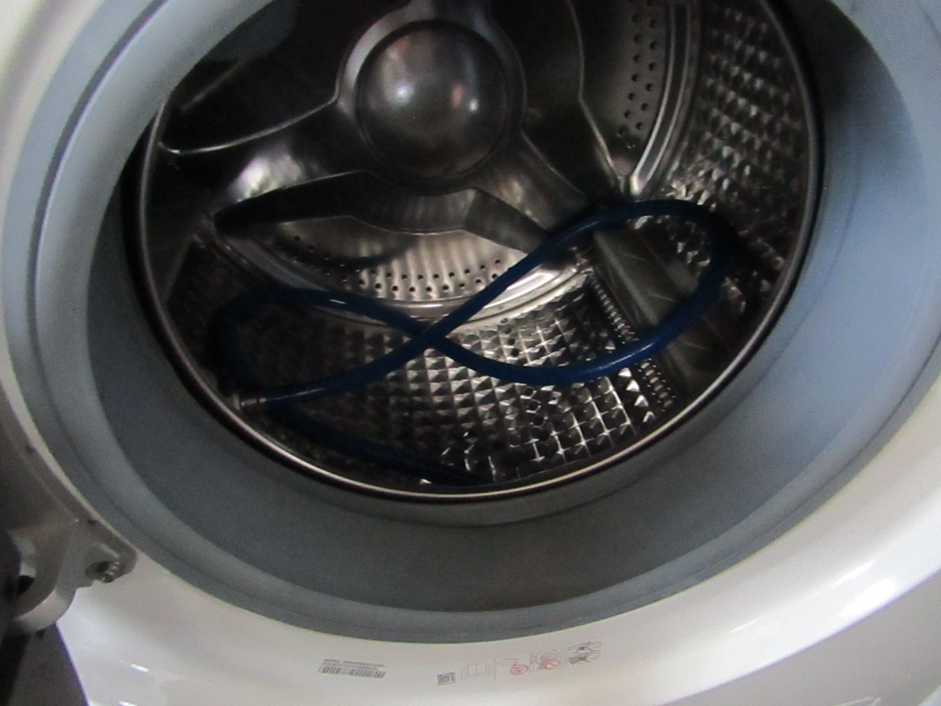 Samsung eco Bubble Washer Dryer, Powers on and makes a noise but the display is not working to be - Image 2 of 2