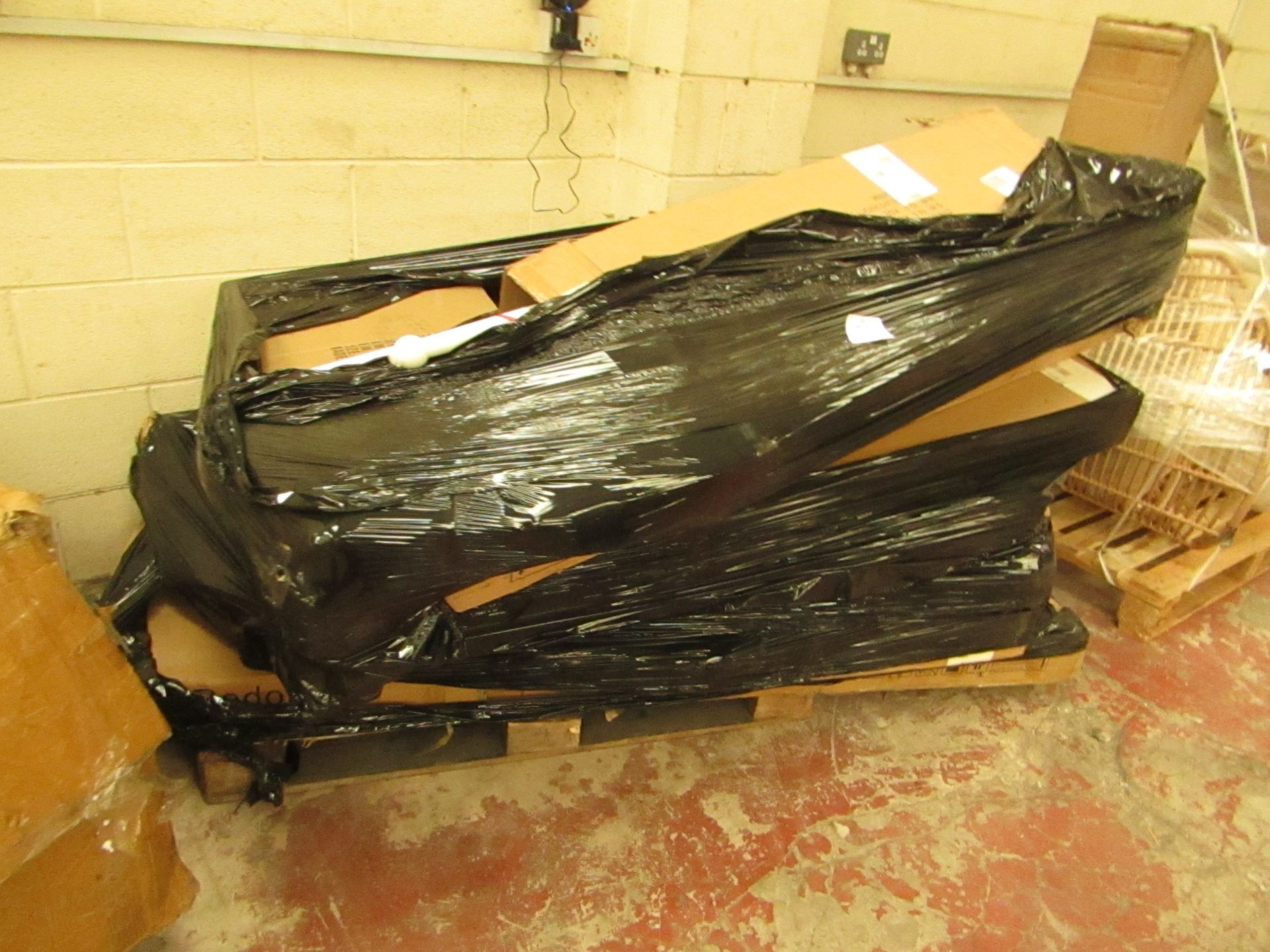 | 1X | PALLET OF FAULTY / MISSING PARTS / DAMAGED CUSTOMER RETURNS FROM LA REDOUTE UNMANIFESTED |