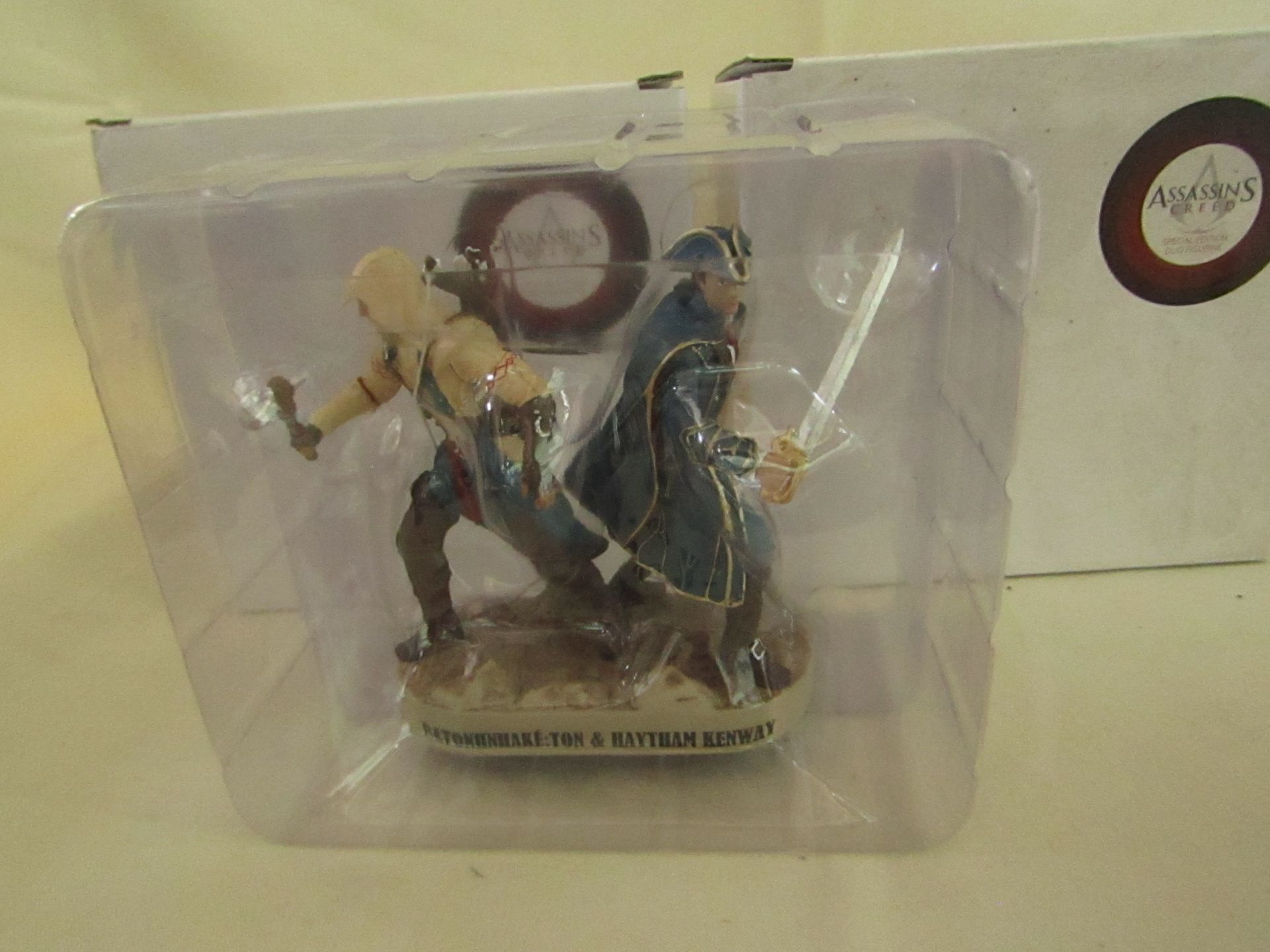 2x Assassin's Creed - Special Edition Duo Figurine - New & Boxed.