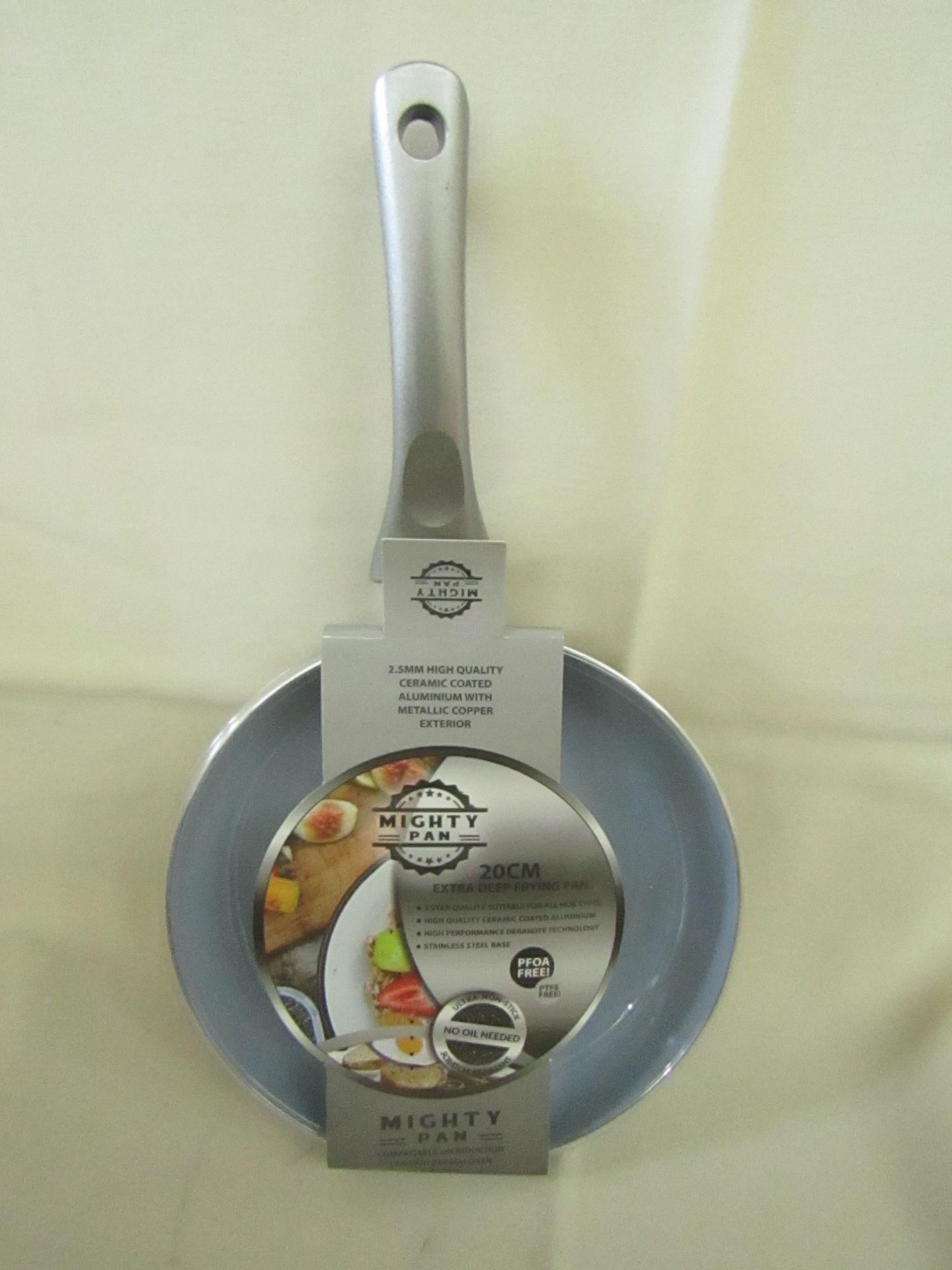 Mighty Pan - Extra Deep Non-Stick Scratch Resistant - Silver ( 20cm ) Frying Pan - New & Boxed.