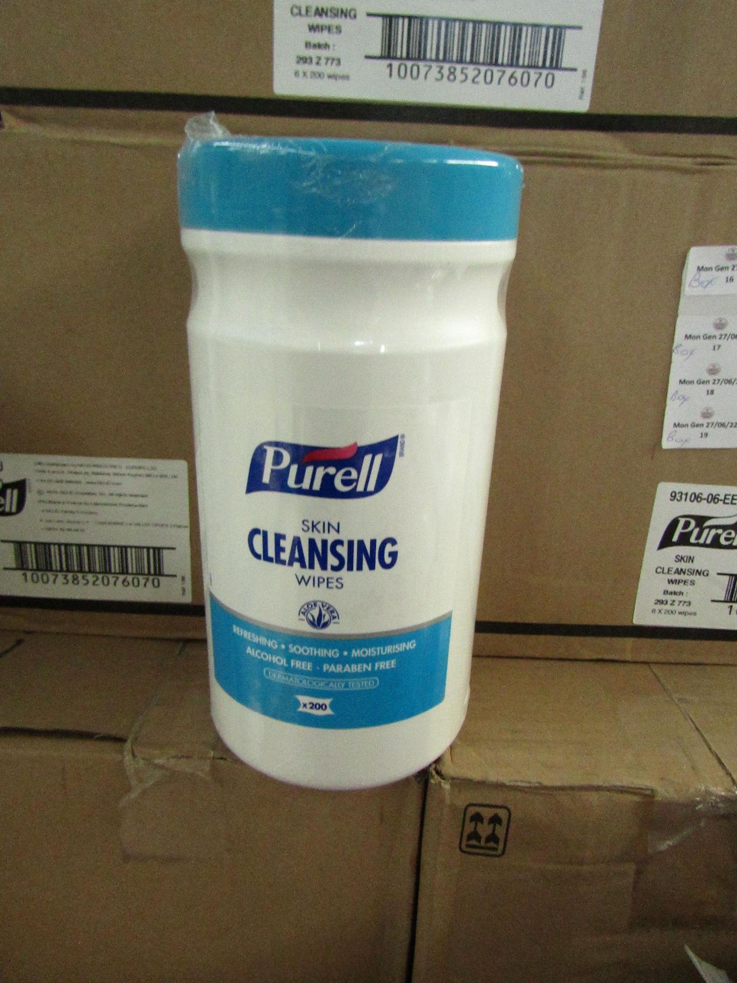 6x Purell - Skin Cleansing Wipes ( 200 Wipes ) - New & Packaged.