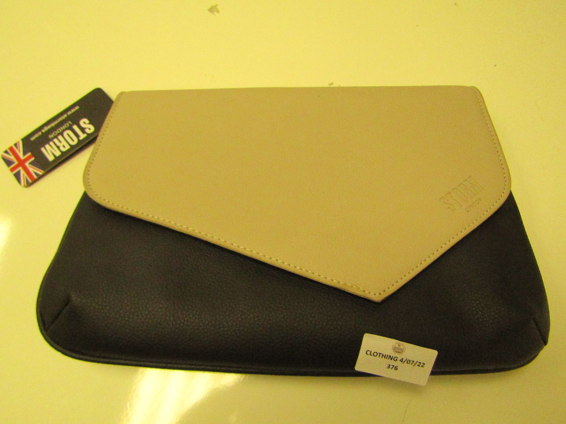 Storm Clutch Bag Cream/Black New With Tags
