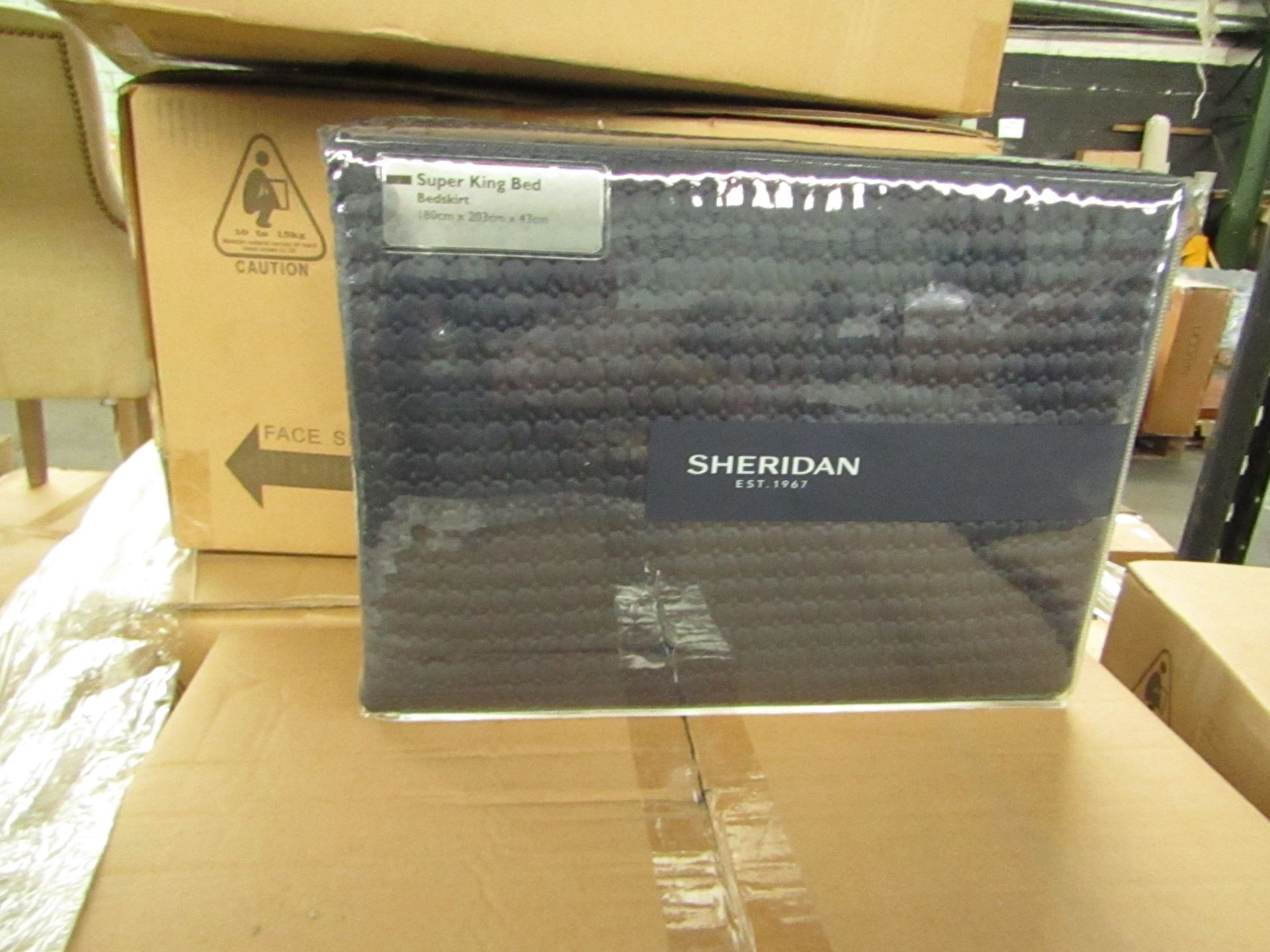 Sheridan - Midnight Bed Skirt - New & Packaged. RRP £75 Each. - Image 2 of 2