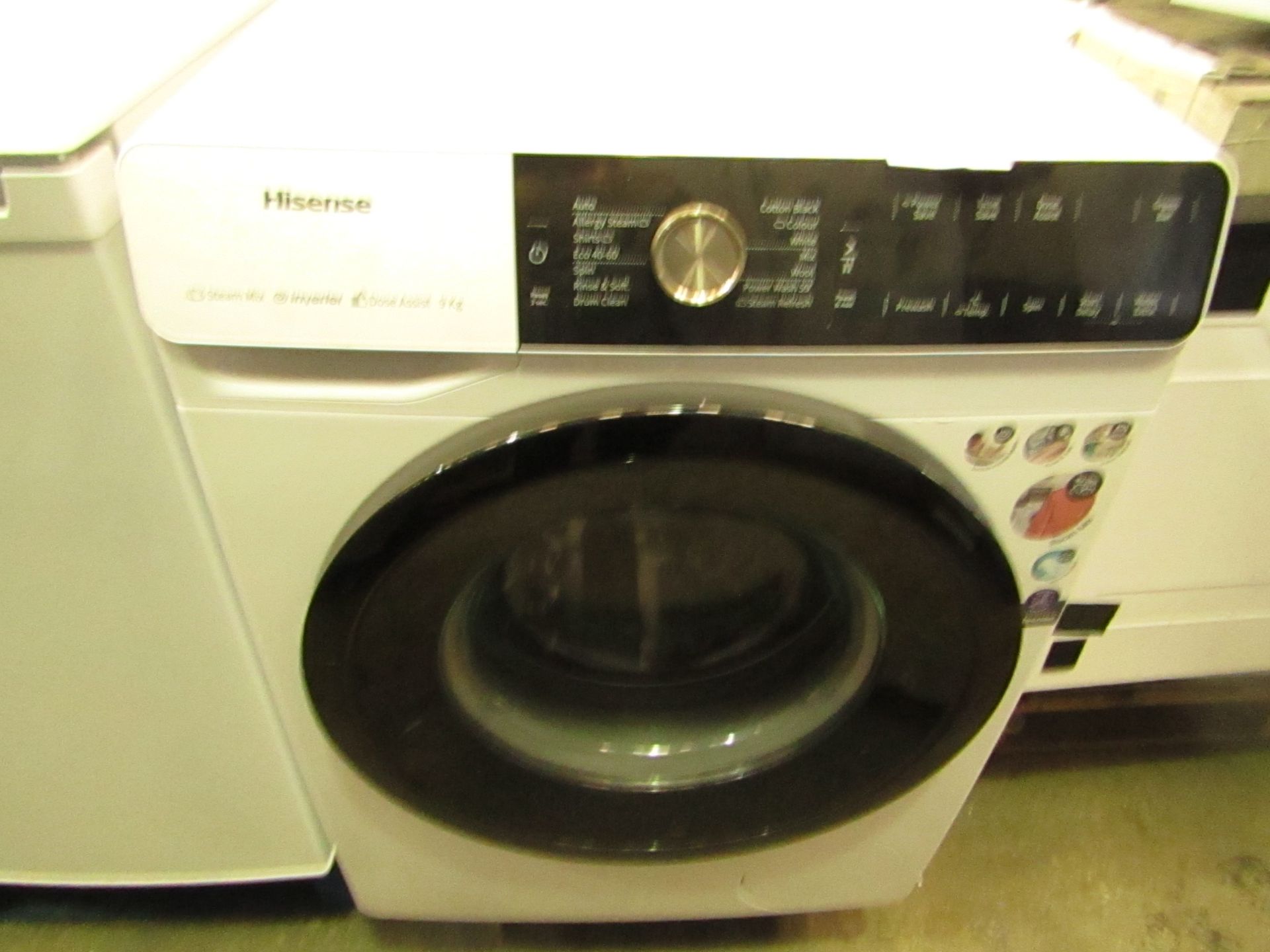 Hisense - Dose Assist Washing Machine - Item Powers On & Spins.
