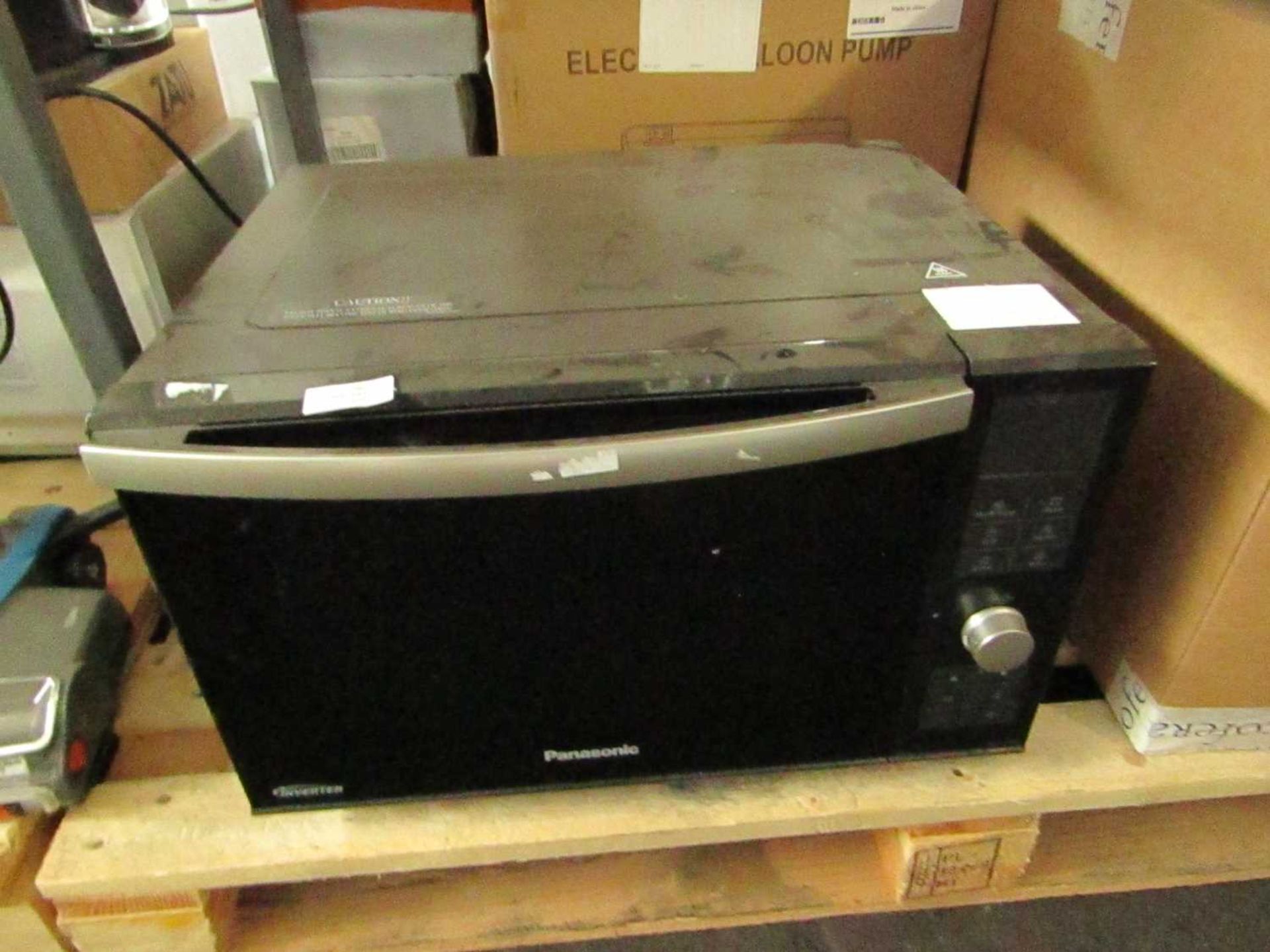 VAT Panasonic NN-DF3868 Inverter micro wave grill, tested working on Microwave full power setting,