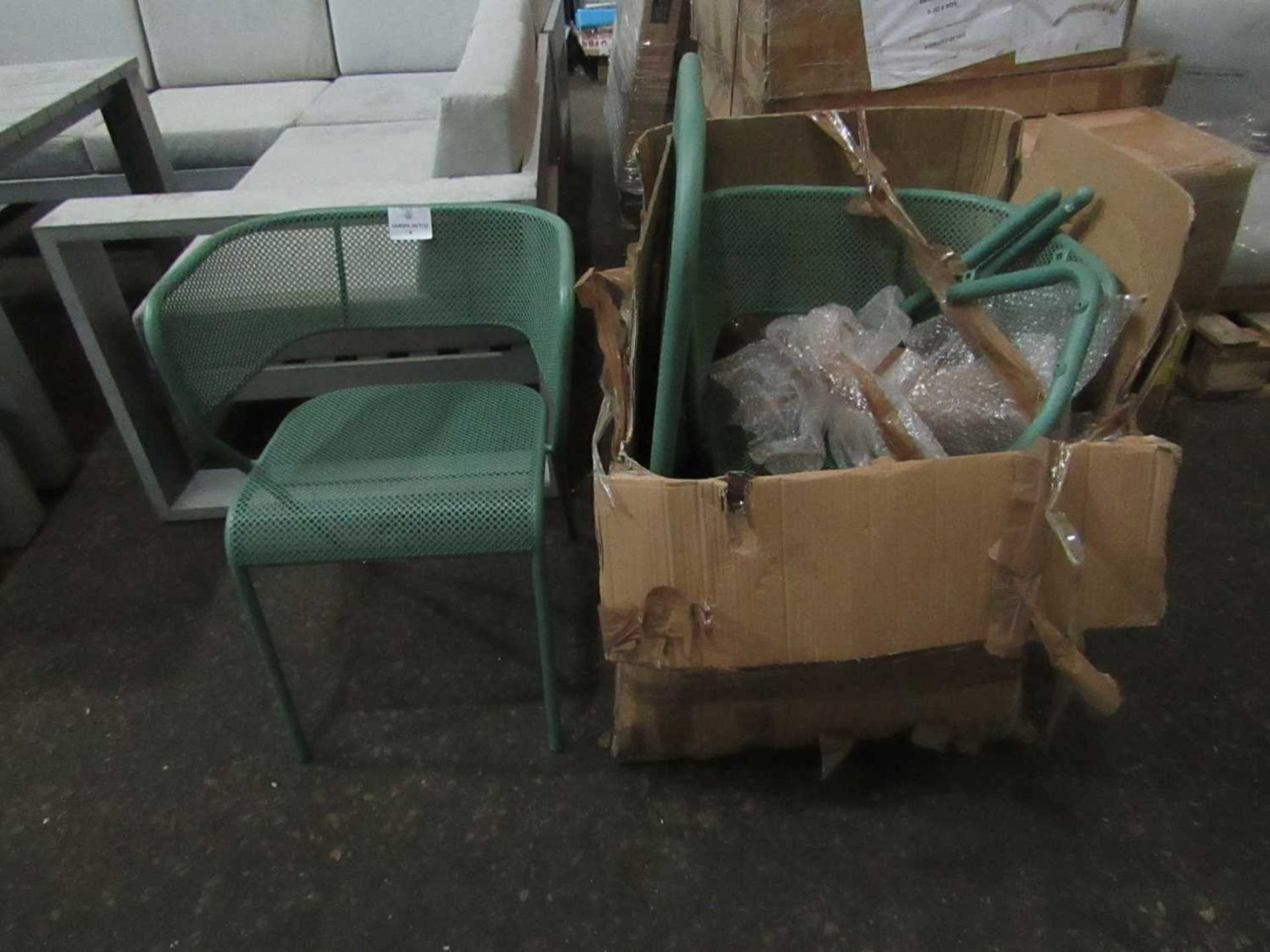 VAT 1x Set of 2 Cox & Cox Outdoor Chairs - Green - Good Condition & Boxed - Image 2 of 2