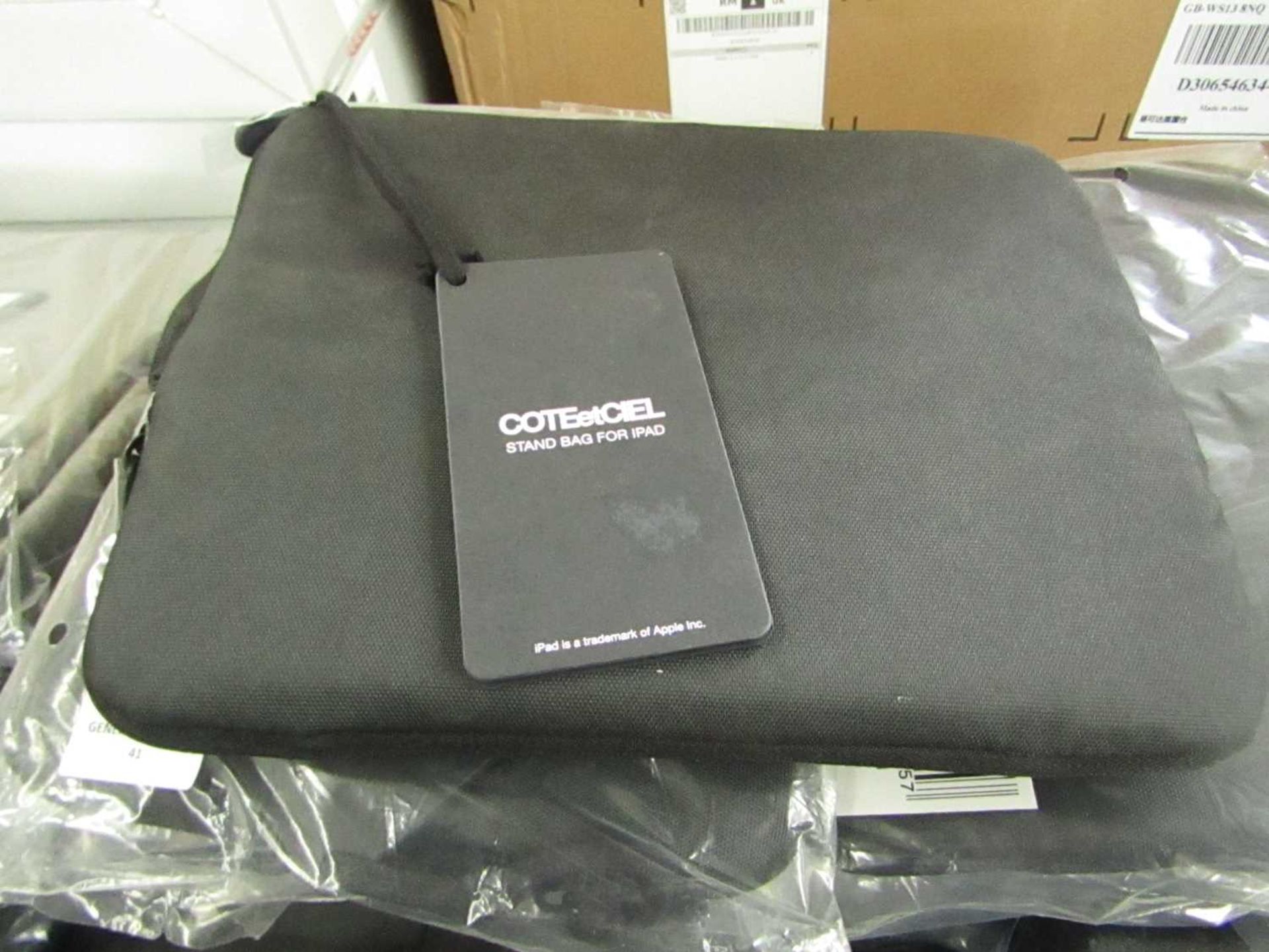 VAT 6x COTEetCIAL - Black Stand Bag For Ipad - Unused & Packaged.