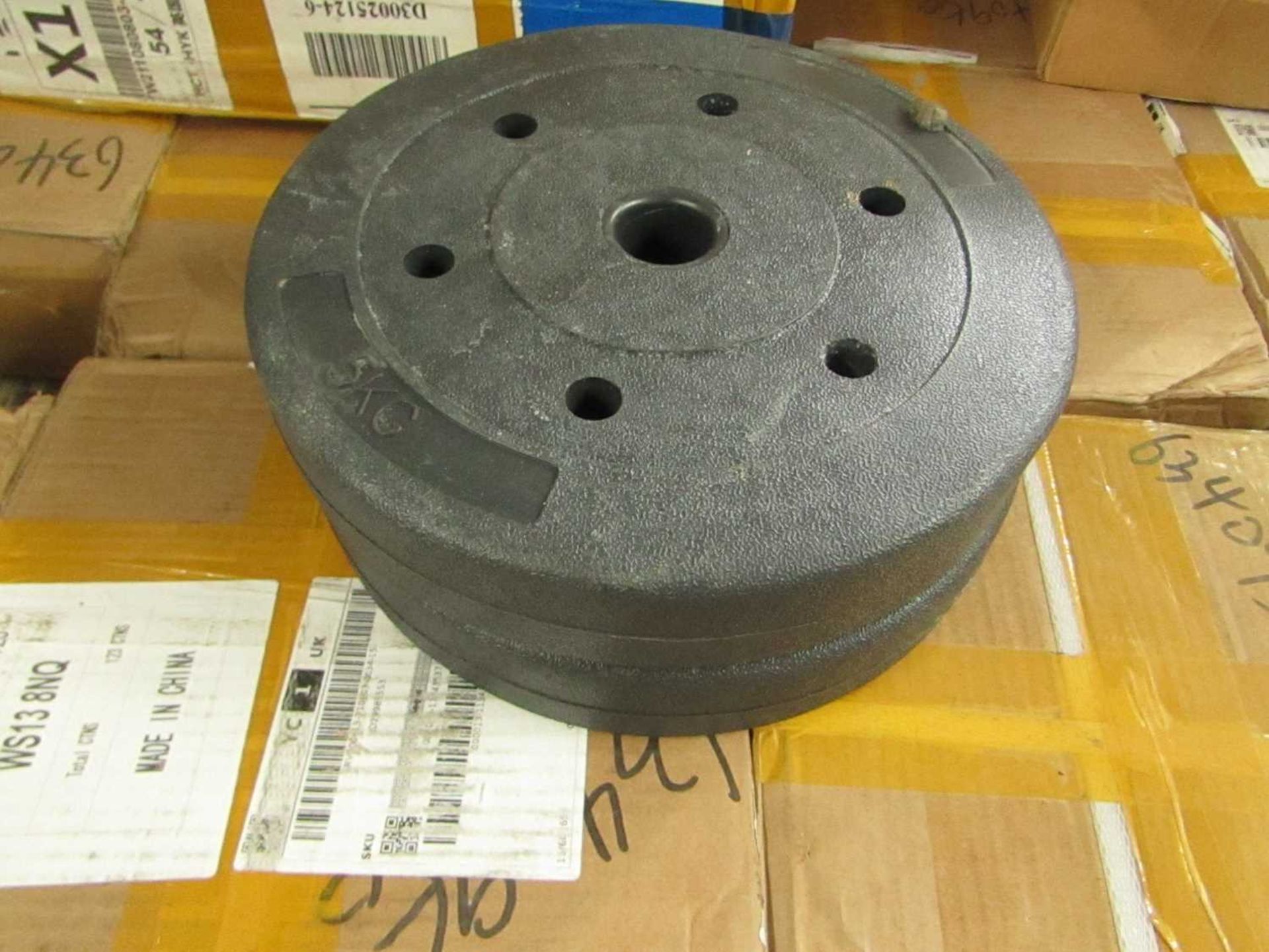 VAT 2x Set Of 2 5KG Weights - No Handles Or Accessories Present - New & Boxed.