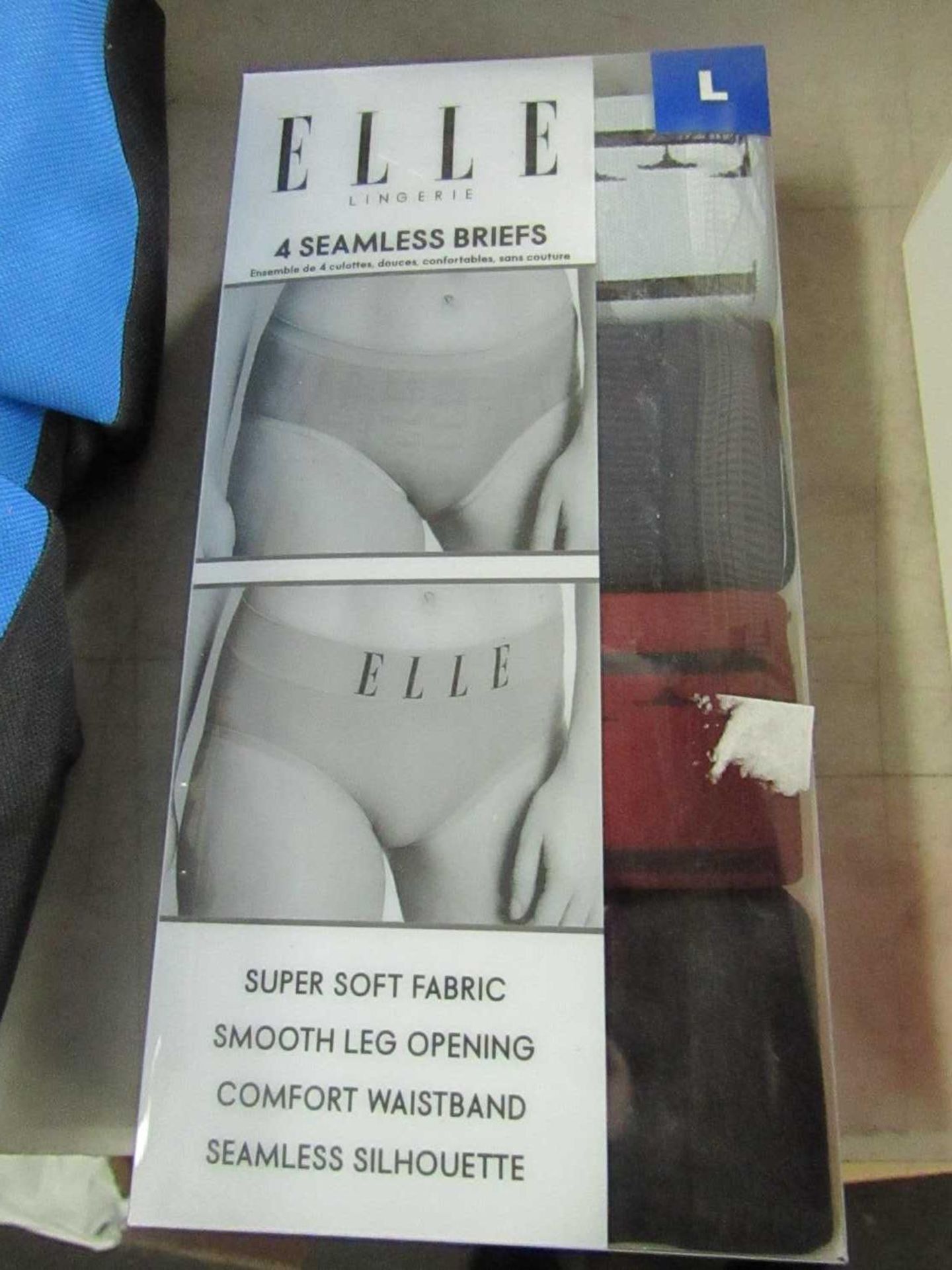 VAT Elle Lingerie - Pack Of 4 Seamless Womens Briefs - Size Large - Unused & Packaged.