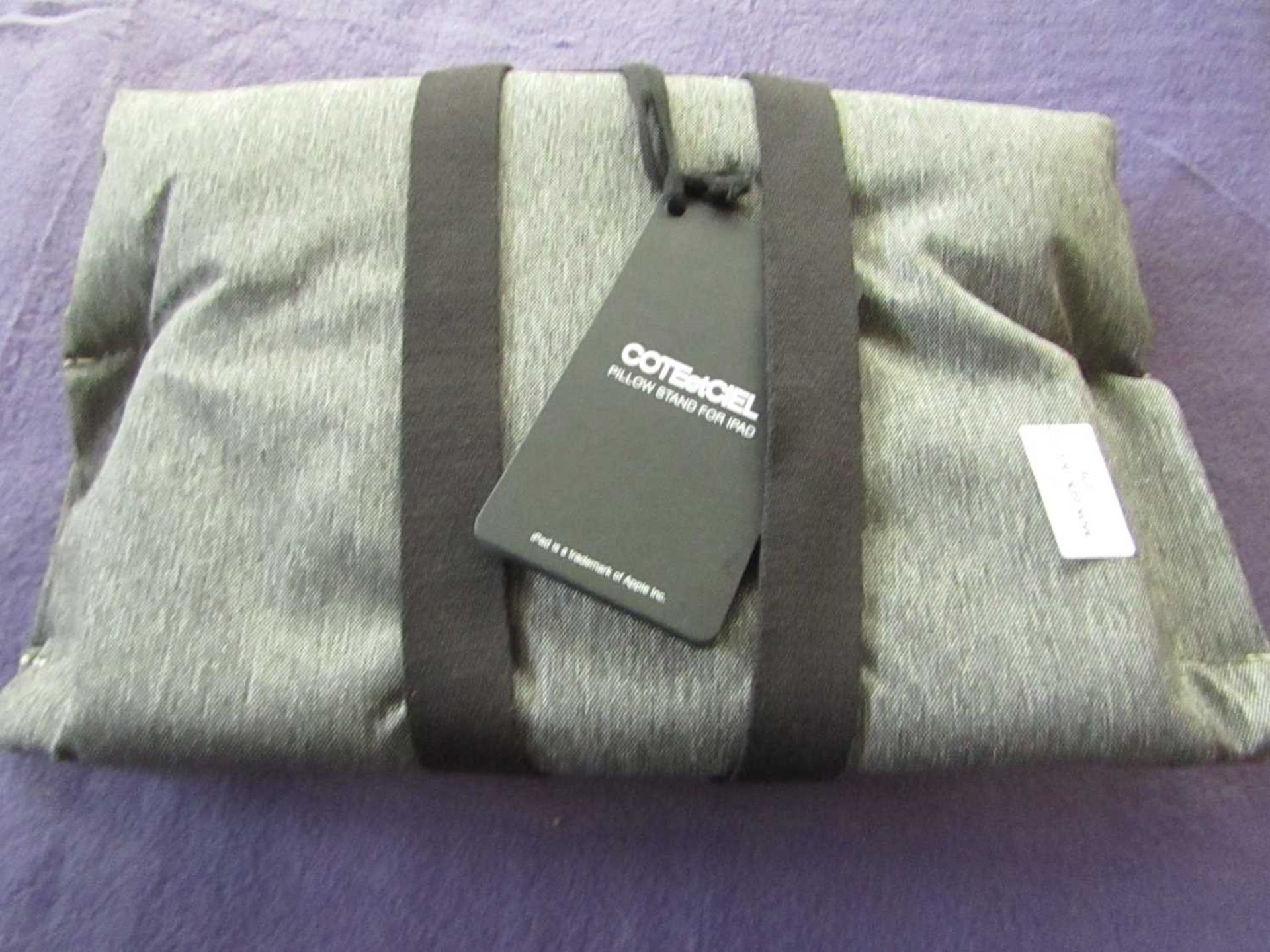 VAT 2x COTEetciel - Black Melange Pillow Stand For Ipad - Unused & Packaged.