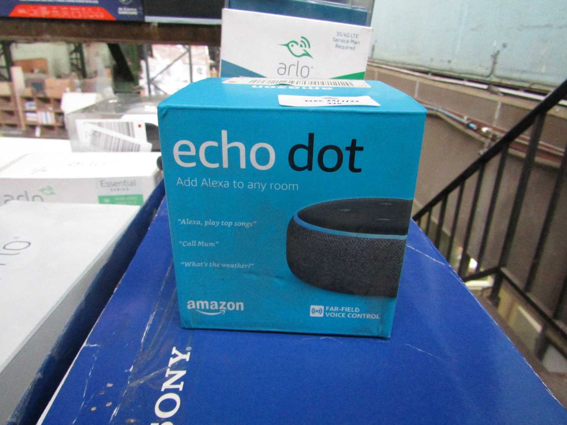 VAT 1x Amazon Echo Dot 3rd Generationn - Black - Unchecked Customer Return - RRP £40