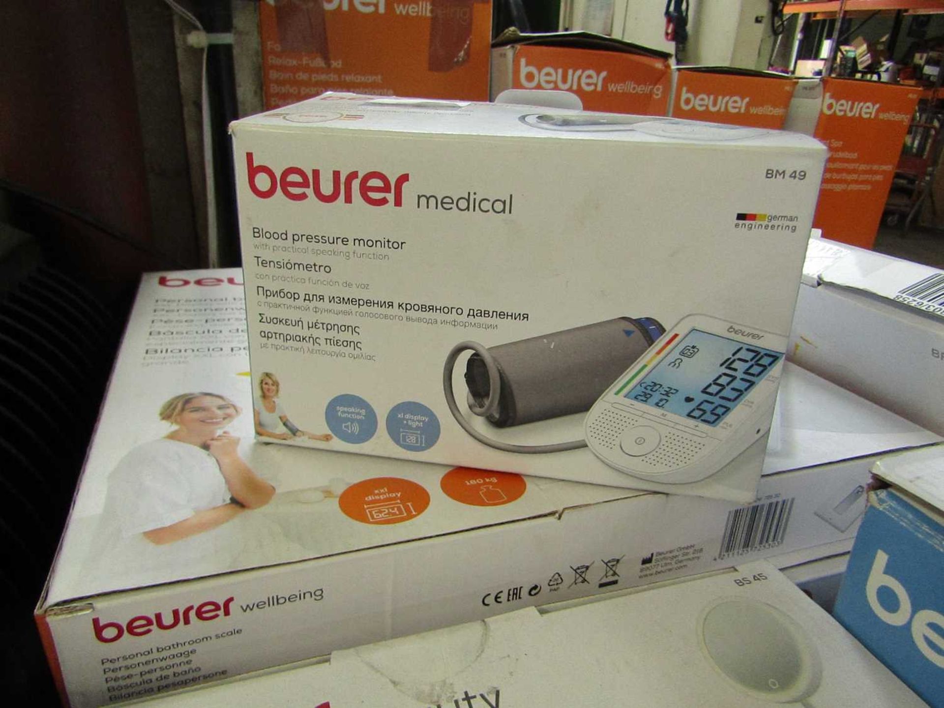 VAT 1x Beurer Medical upper arm blood pressure monitor BM49 - This item is graded B - RRP œ25