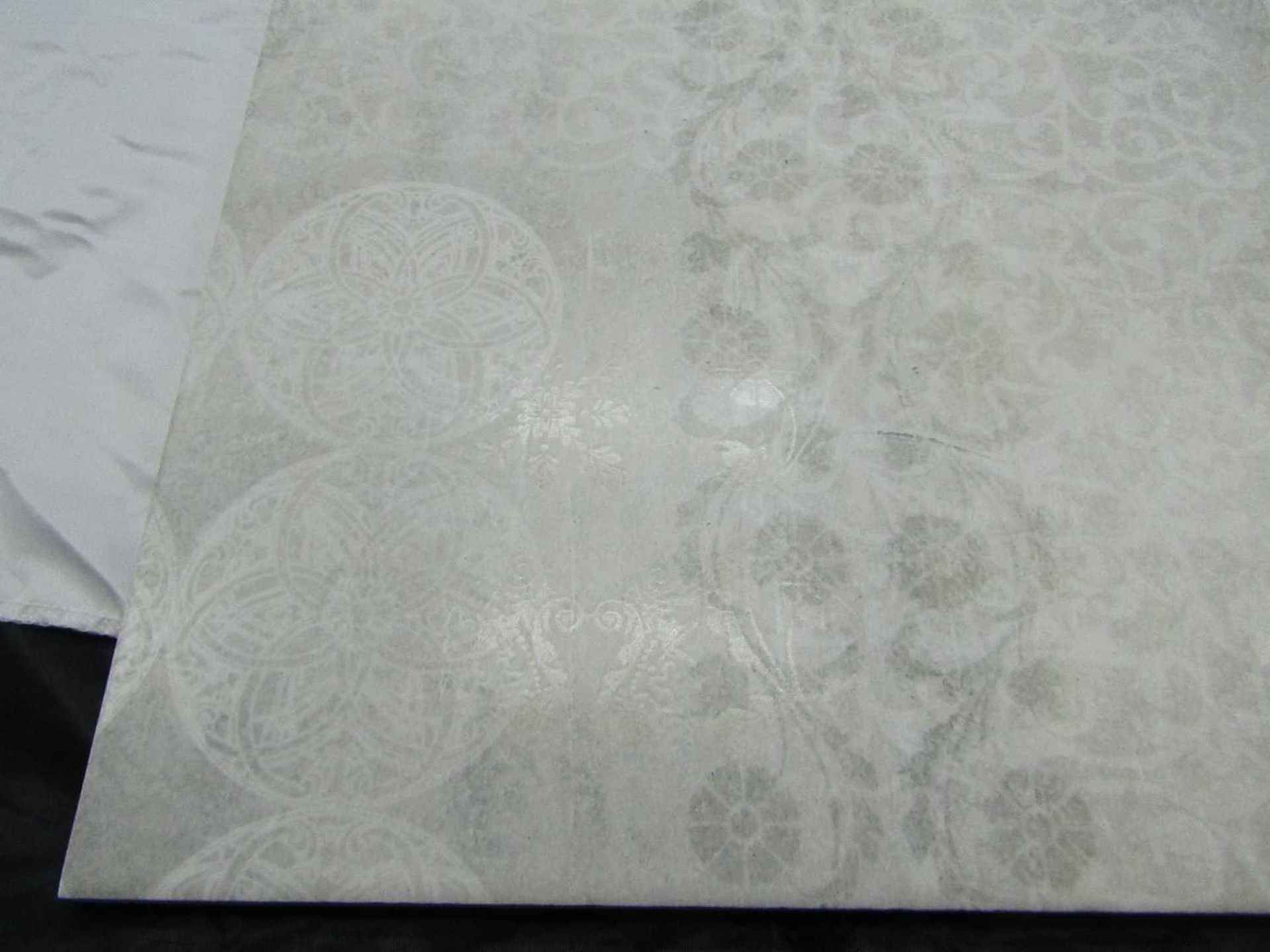 A pallet of 10x packs of 5 Homebase 600x300mm Distressed Damask Grey wall tiles, new, ref code - Image 2 of 3