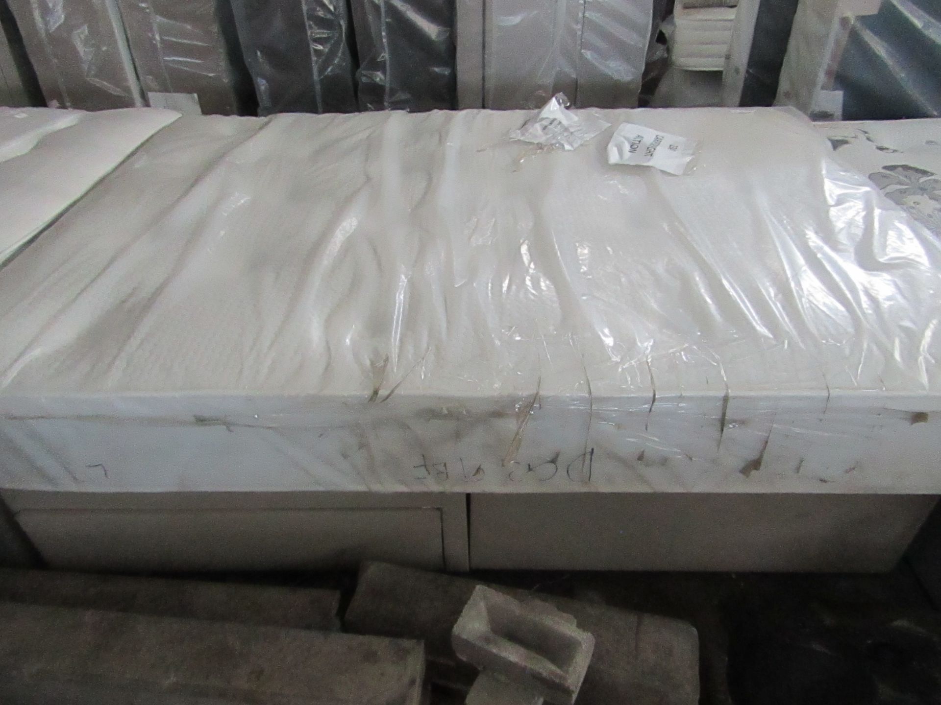 | 1X | SLEEPRIGHT GENOA BED MATTRESS 4FT6 DOUBLE | LOOKS TO BE IN GOOD CONDITION AND PACKAGED THIS