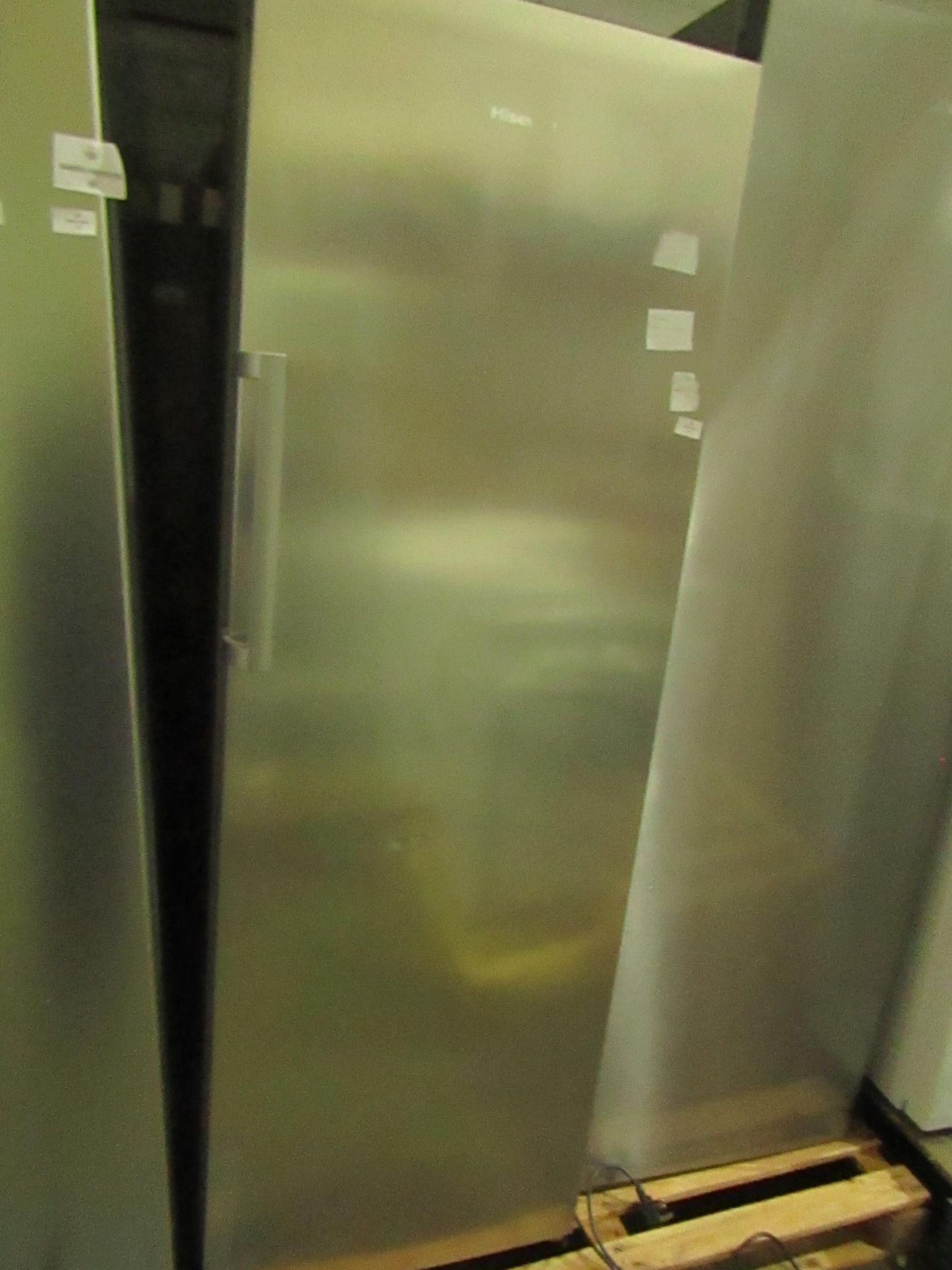 Hisense tall fridge, in good condition but not getting cold