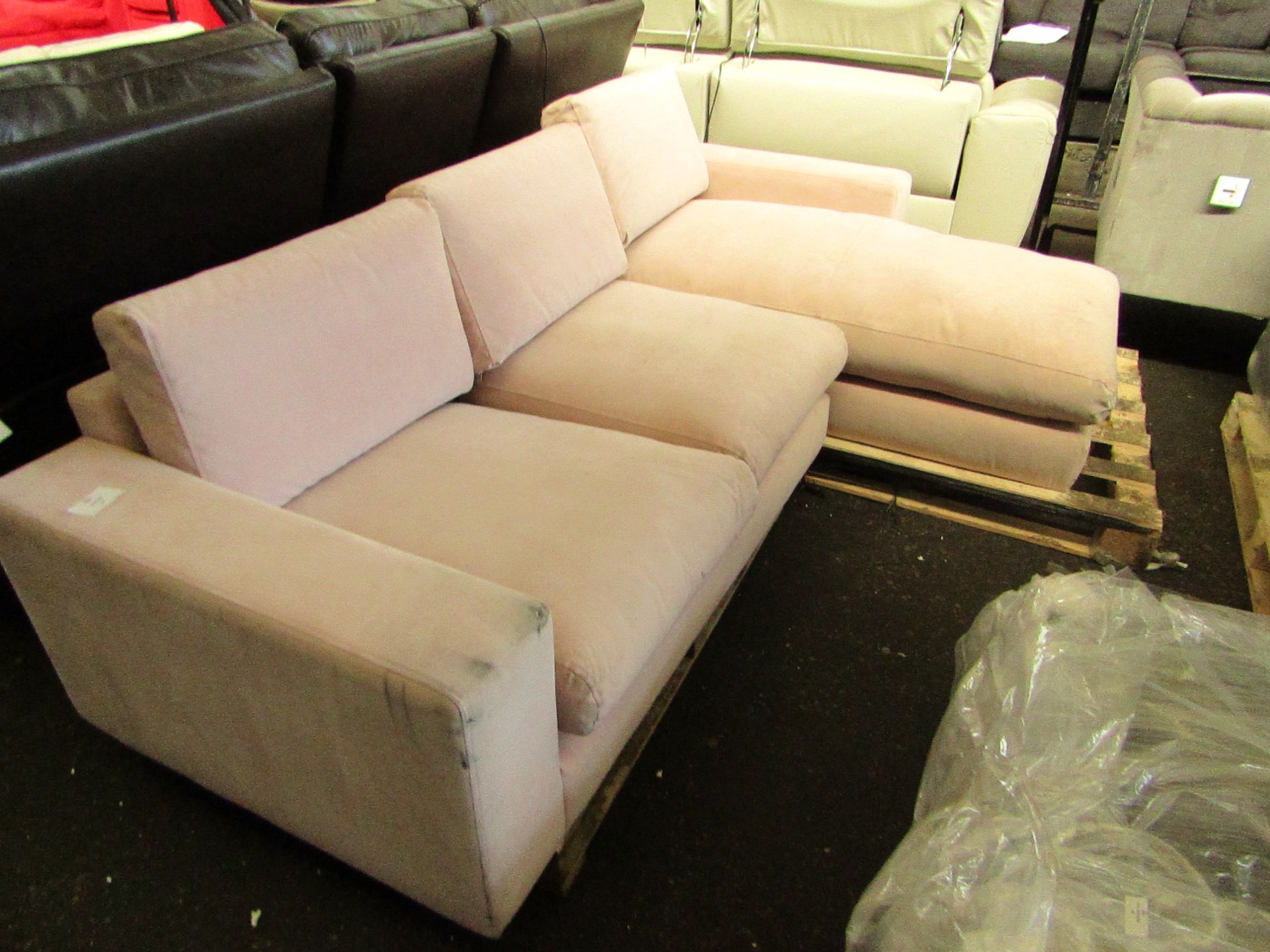 Swoon Evesham Easy Velvet Right-hand Corner Sofa in Blush Dark RRP ô?1949.00 - This lot of branded