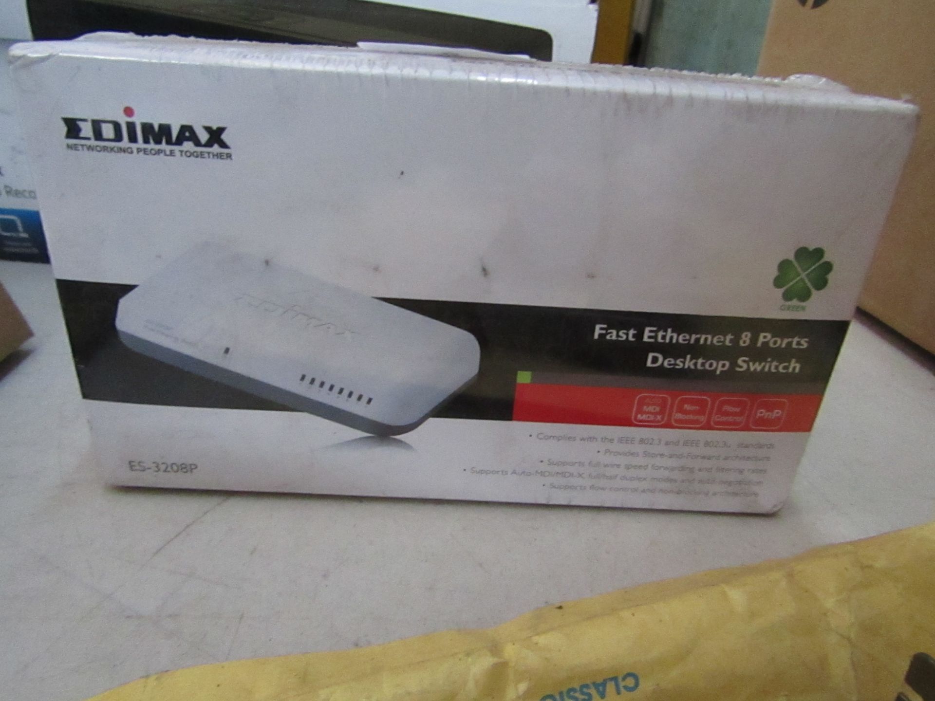 1x Edimax Fast Ethernet 8 Ports Desktop Switch - Unchecked Customer Return - RRP £15