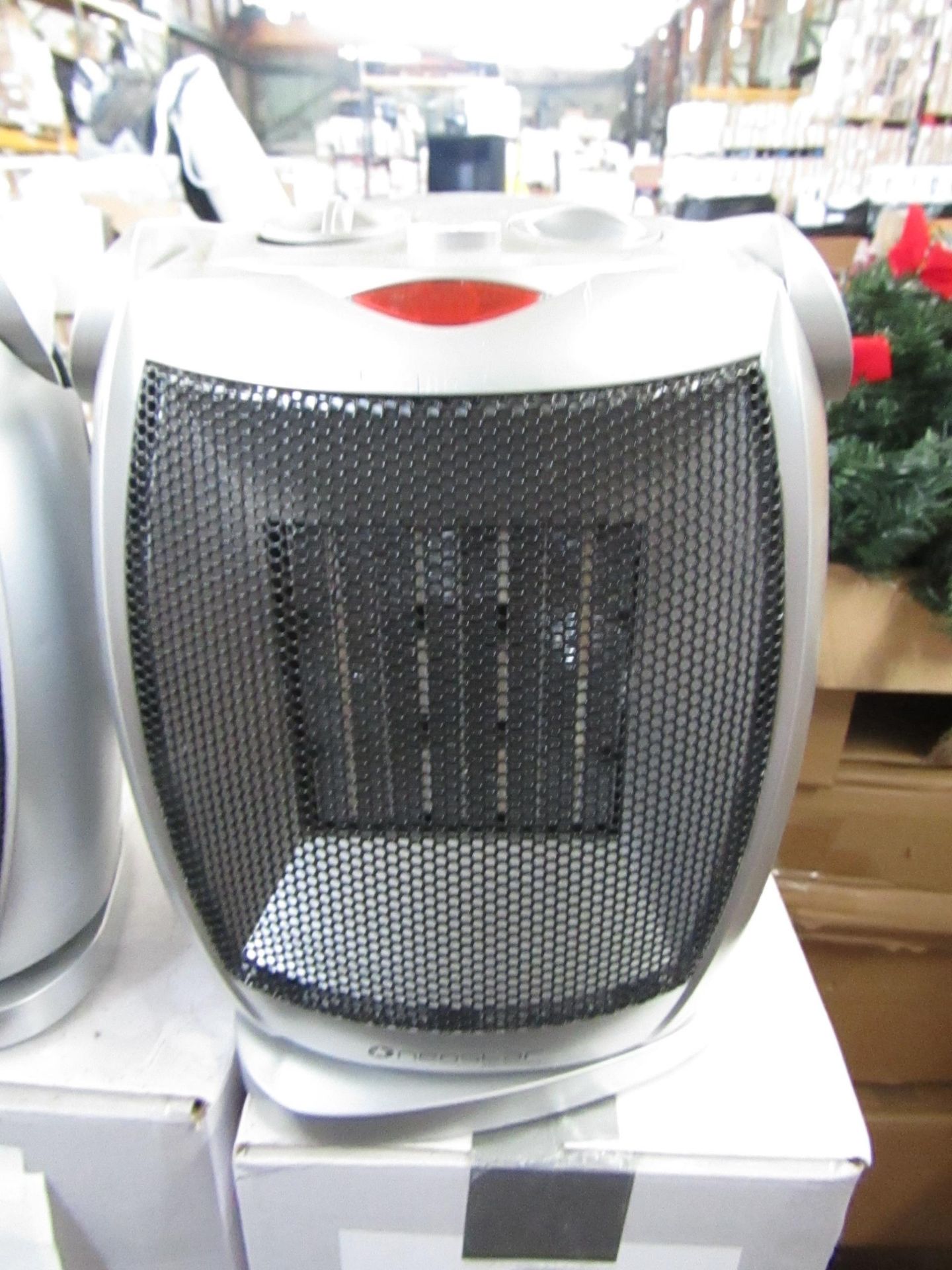 1 x Scotts of Stow Neostar Oscillating PTC Heater RRP ¶œ49.95 SKU SCO-DIR-3120629 TOTAL RRP ¶œ49.