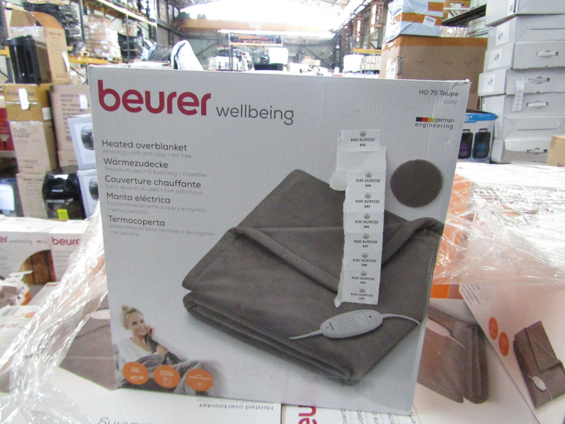 1x Beurer Heated Overblanket HD75 - This item is graded B - RRP œ60
