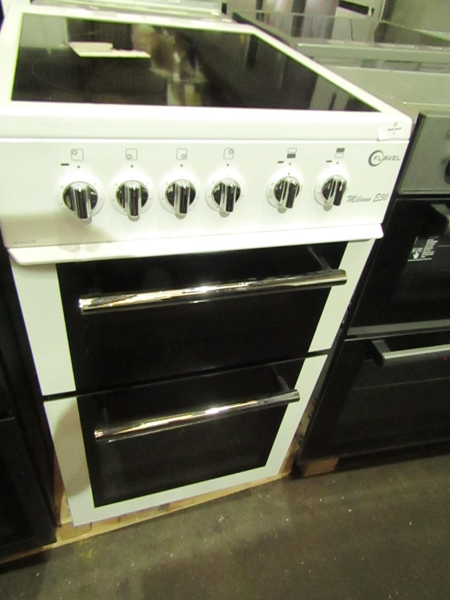 FLAVEL Electric Ceramic Cooker White MLB5CDW RRP “?389.00 - This item looks to be in good