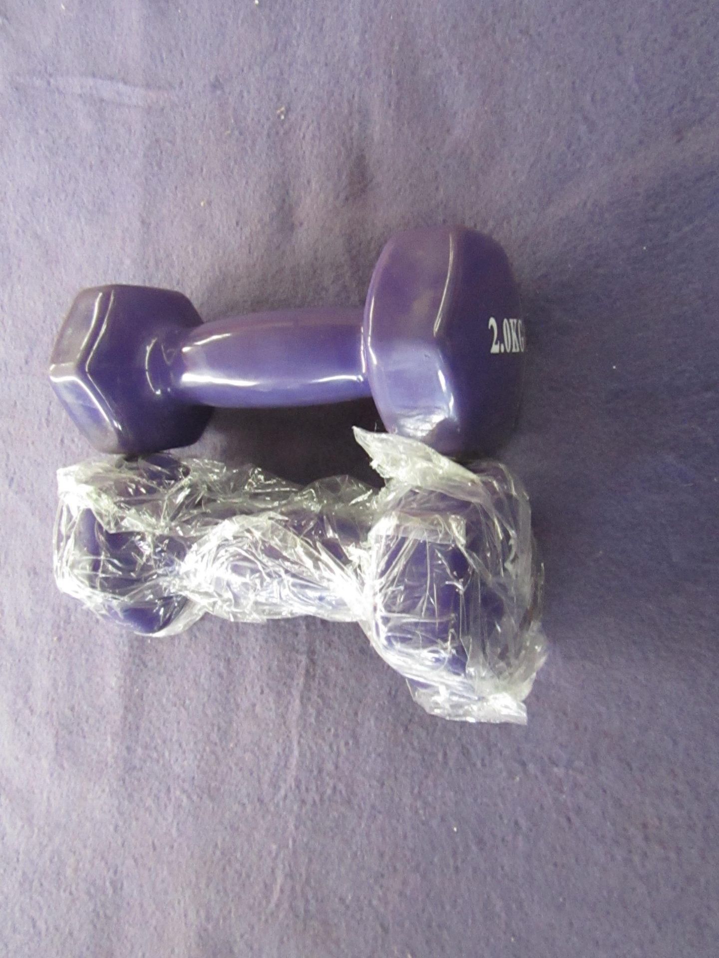 2-Piece Plastic Dipping Cast Iron Dumbbells Non-Slip Fitness Dumbbells (2KGx2=4KG Purple) - New &