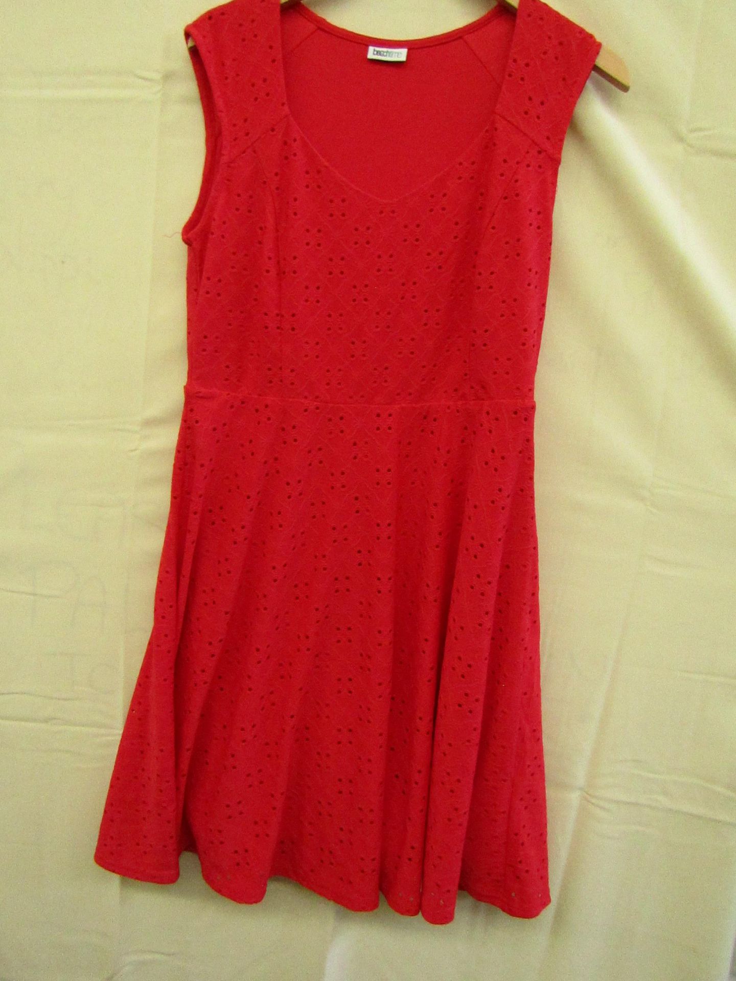 Beachtime Dress Red Size 16 Looks Unworn No Tags