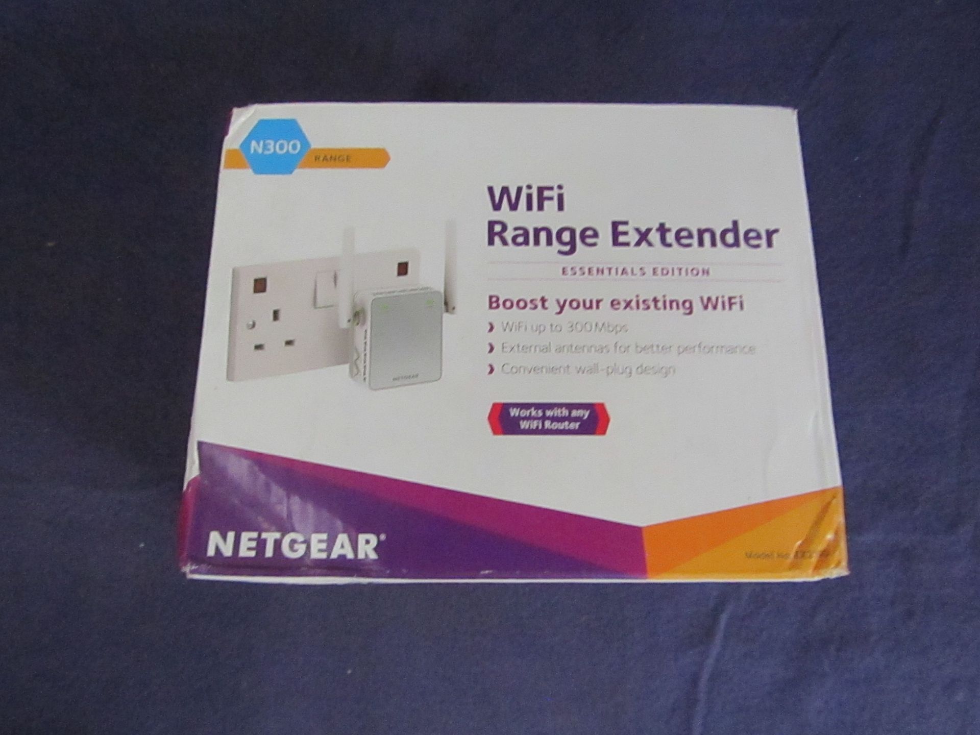 NetGear - WiFi Range Extender -N300 Range - Untested & Boxed.