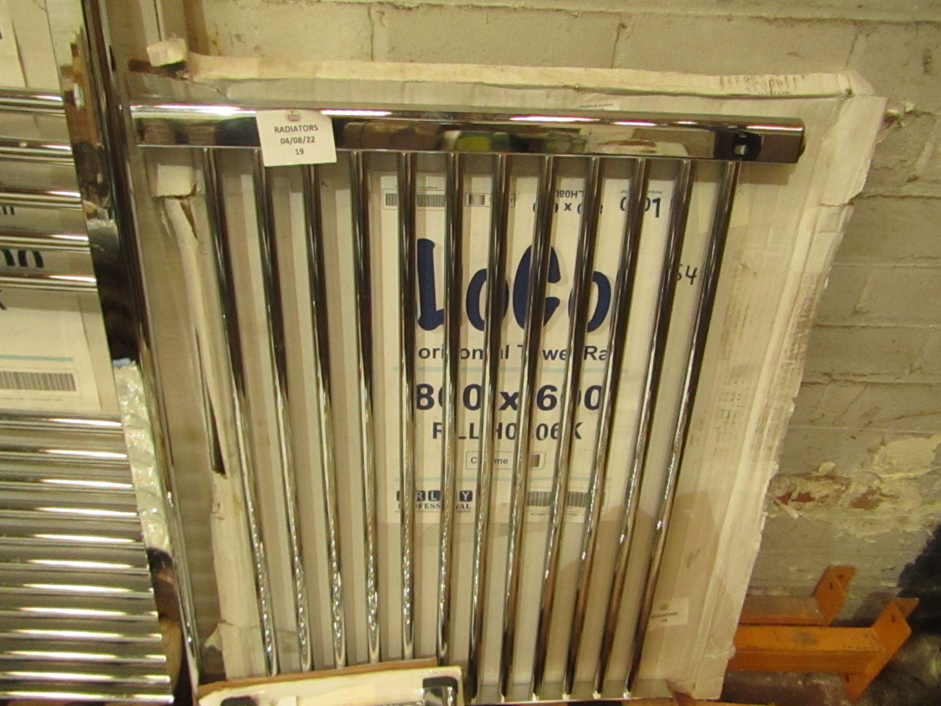 Arley Professional - Loco Horizonal Towel Rail - Chrome - 800x600mm - Good Condition & Boxed.