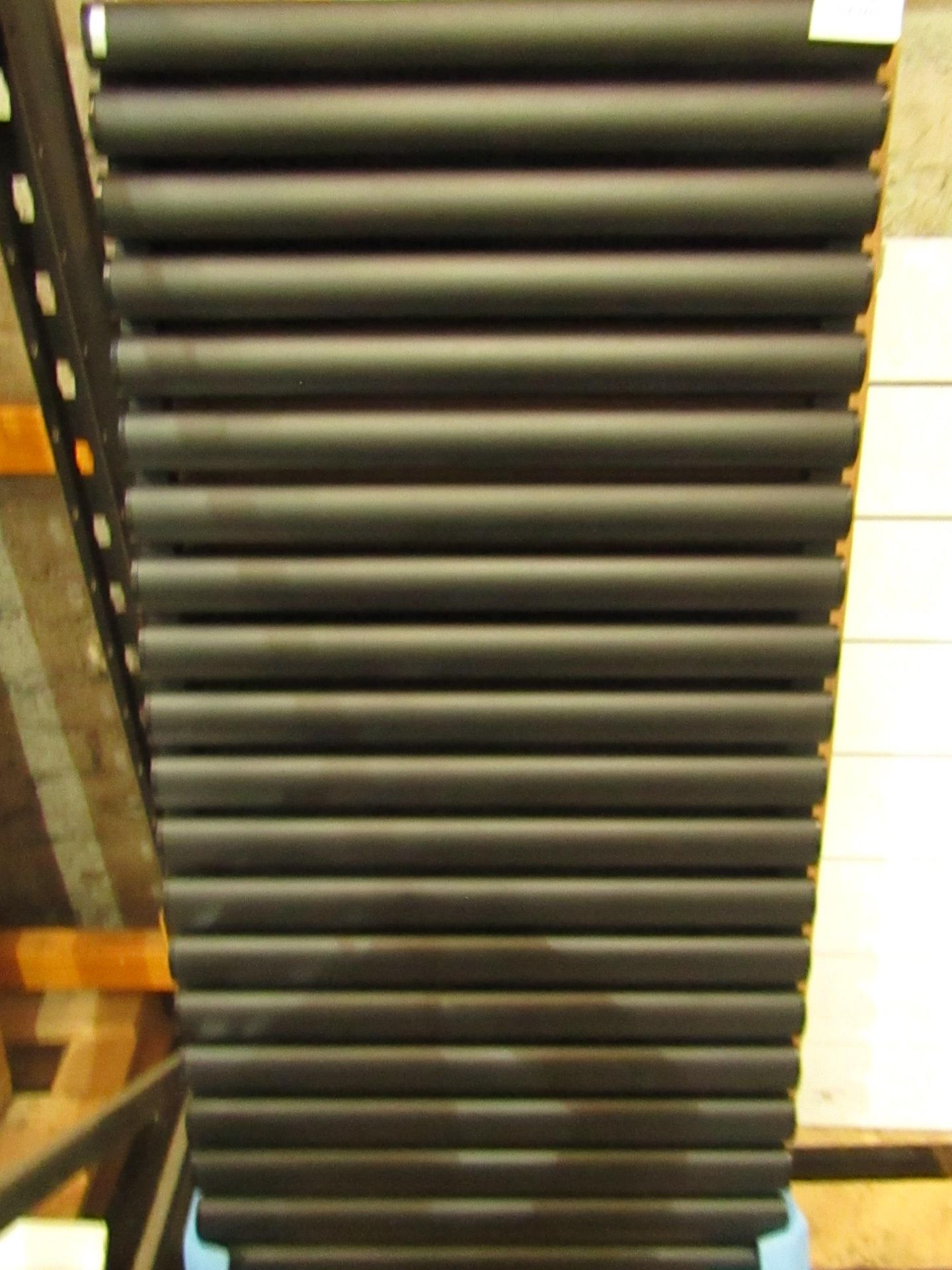 Carisa - Tallis Double Black Radiator - 600x1190mm - Looks In Good Condition & Boxed.