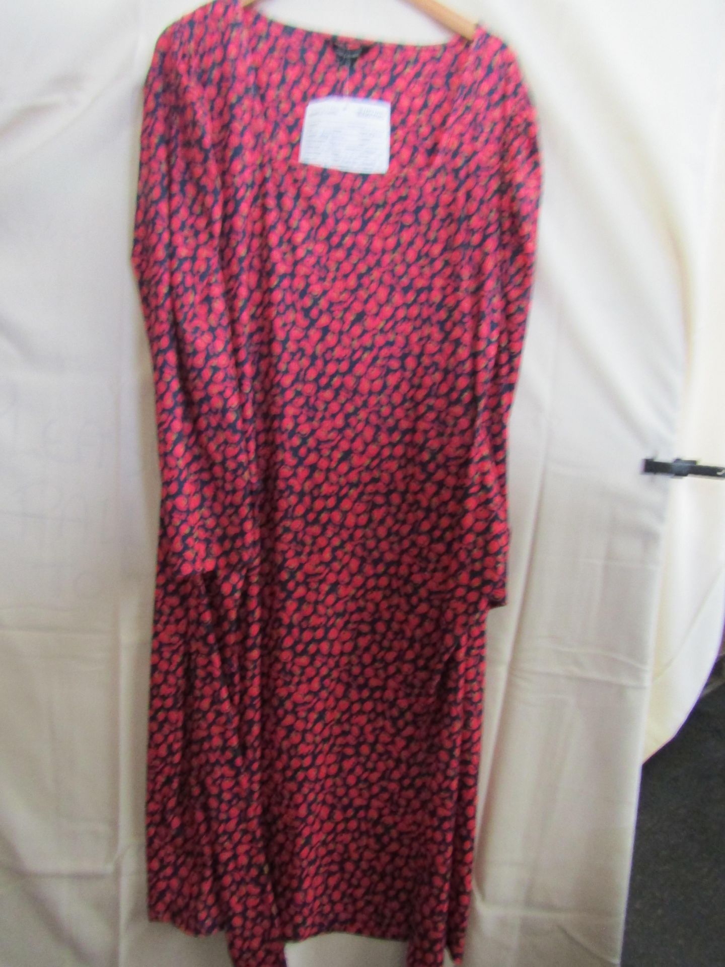 Kaleidoscope Dress Pink/Navy Size 22 Unworn Sample Garment