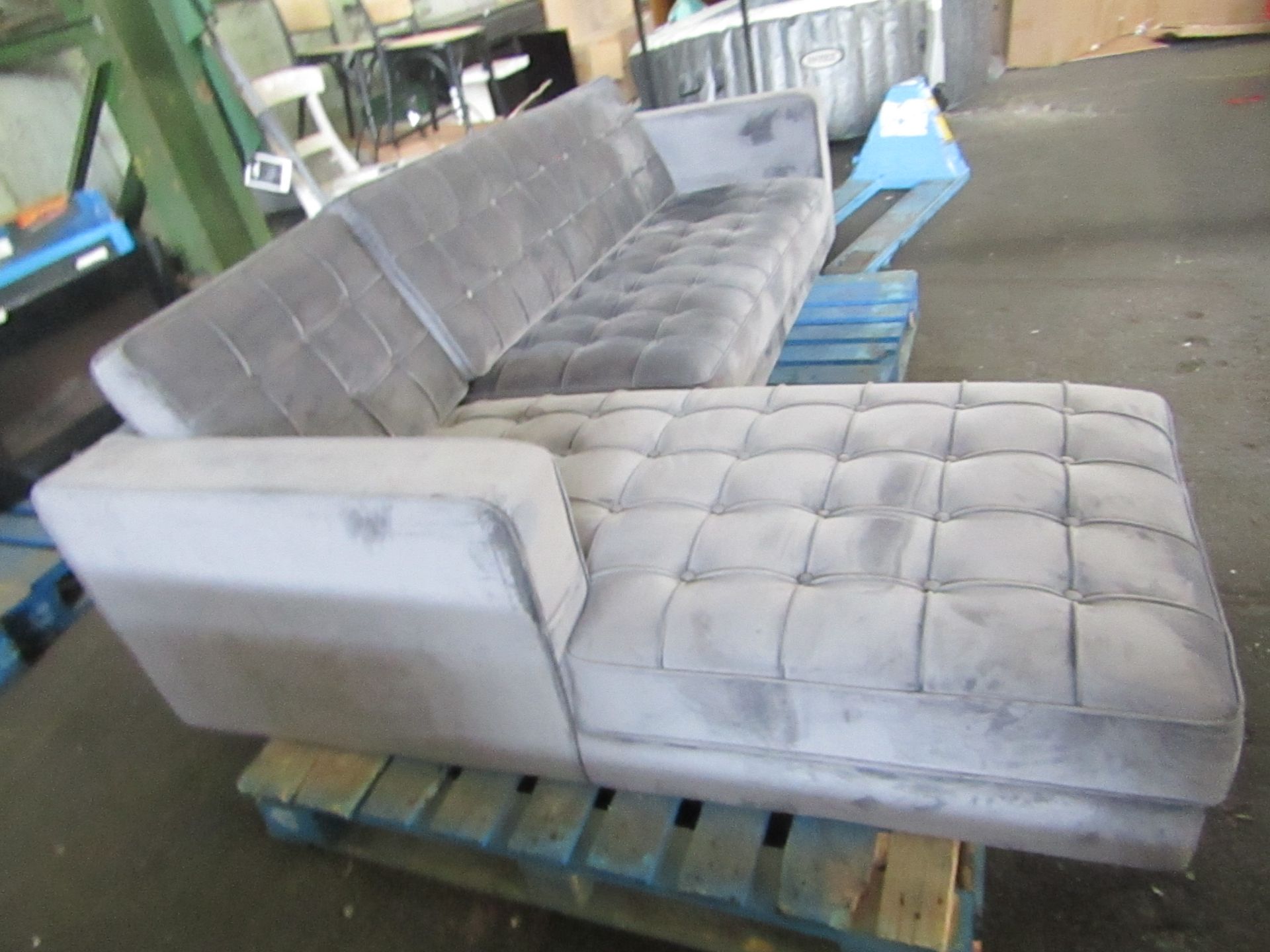 Mark Harris Furniture Anneliese Grey Velvet Left Facing Chaise Sofa RRP ¶œ2499.00 - Image 4 of 4