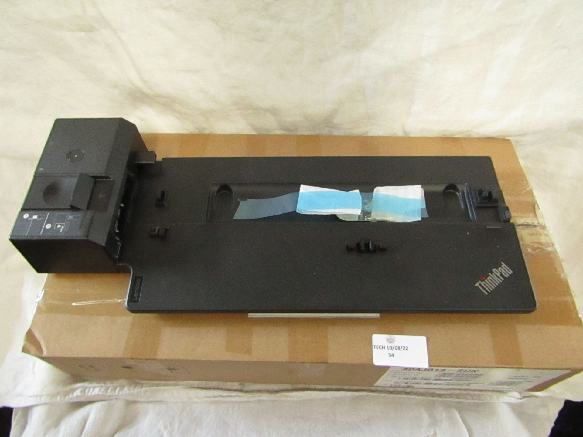 Lenovo - Thinkpad Ultra Dock - Looks In Good Condition & Boxed.