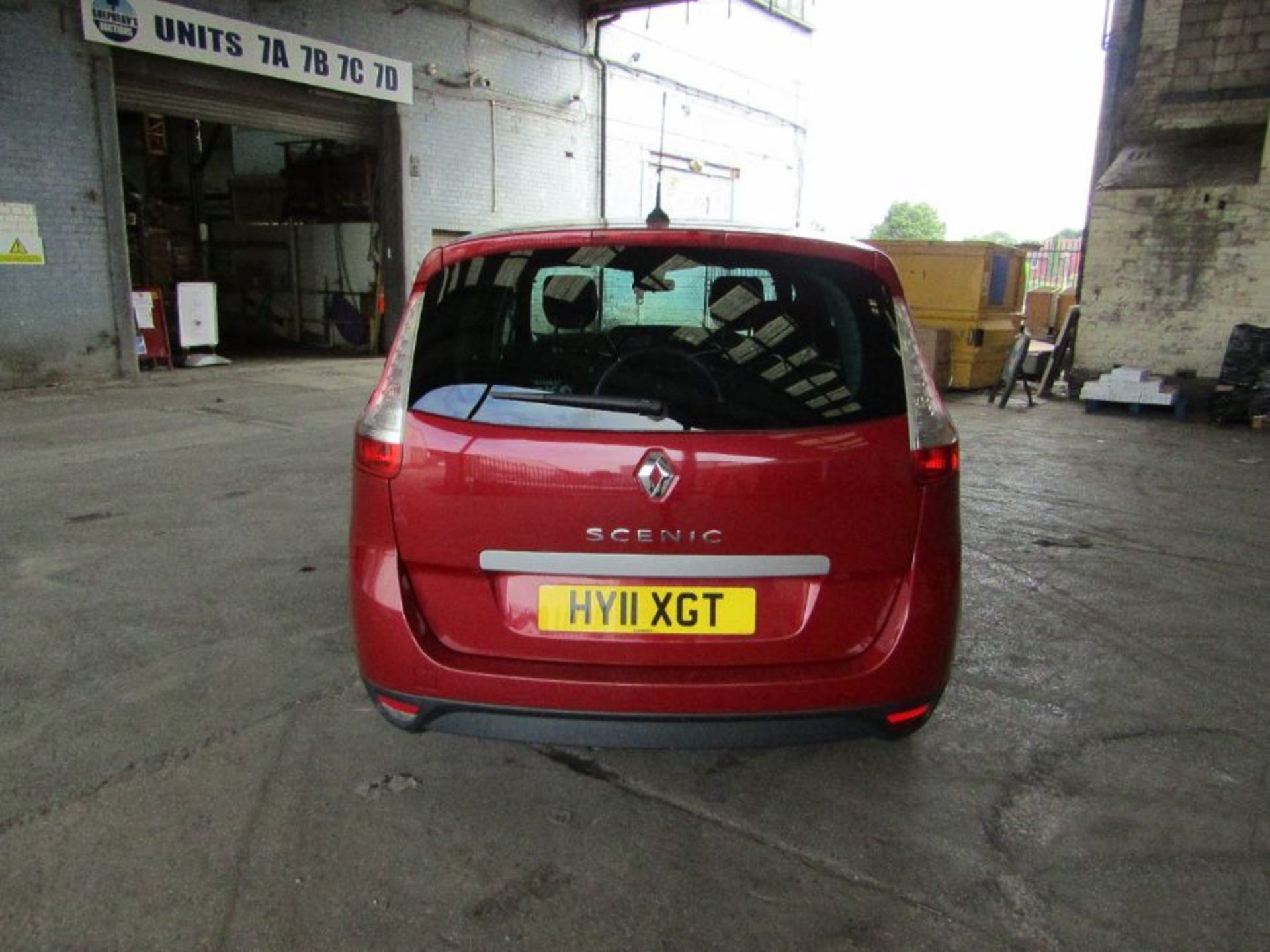 11 Plate Renault Grand Scenic 1.6 VVTi Dynamique Tom Tom 7 seats, CAT N (recorded as such 12/02/ - Image 5 of 42