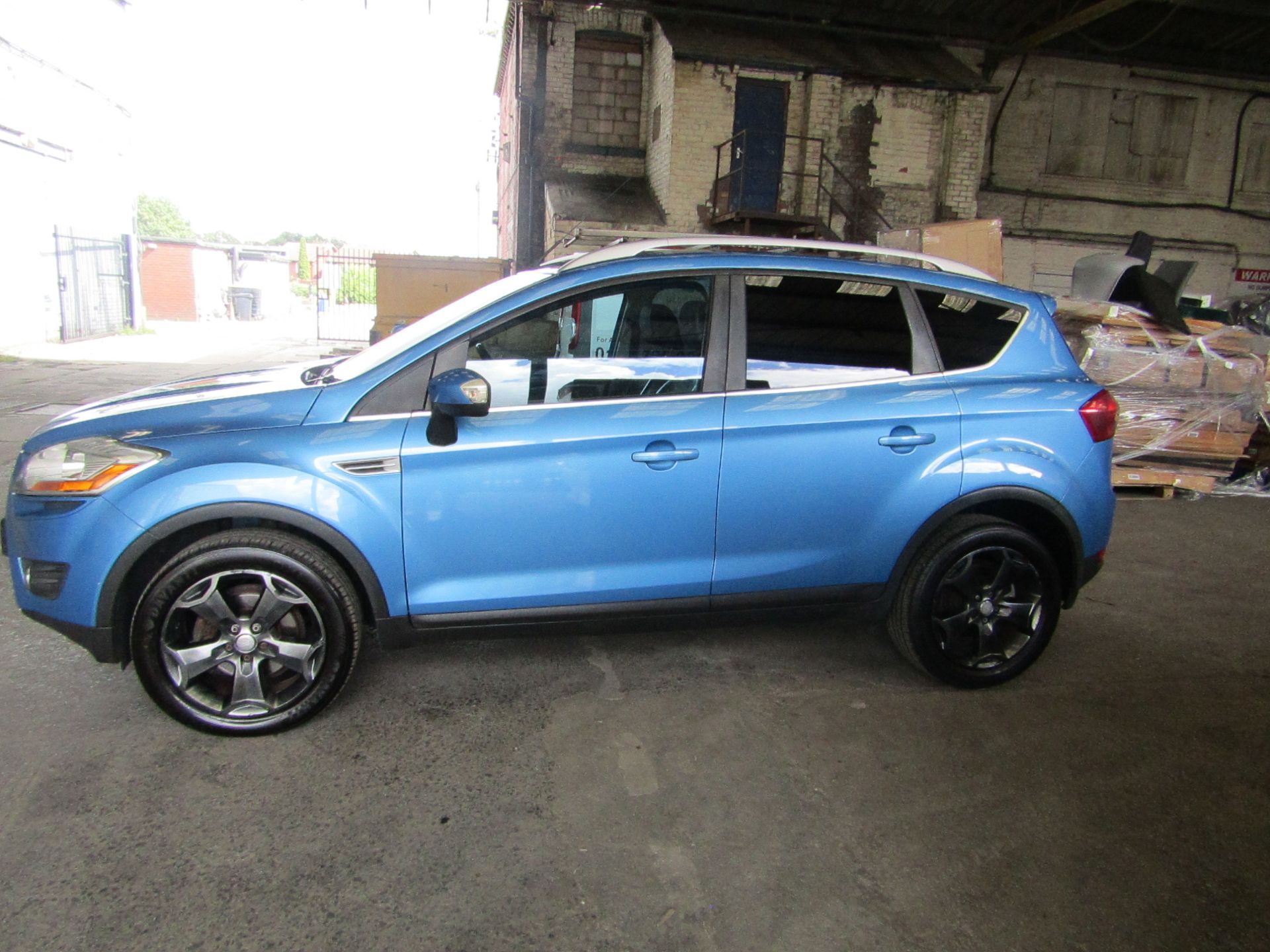 2009 Ford Kuga Titanium  2.0 TDCI, 144,437 miles (unchecked but appear to be in line with previous - Image 2 of 19