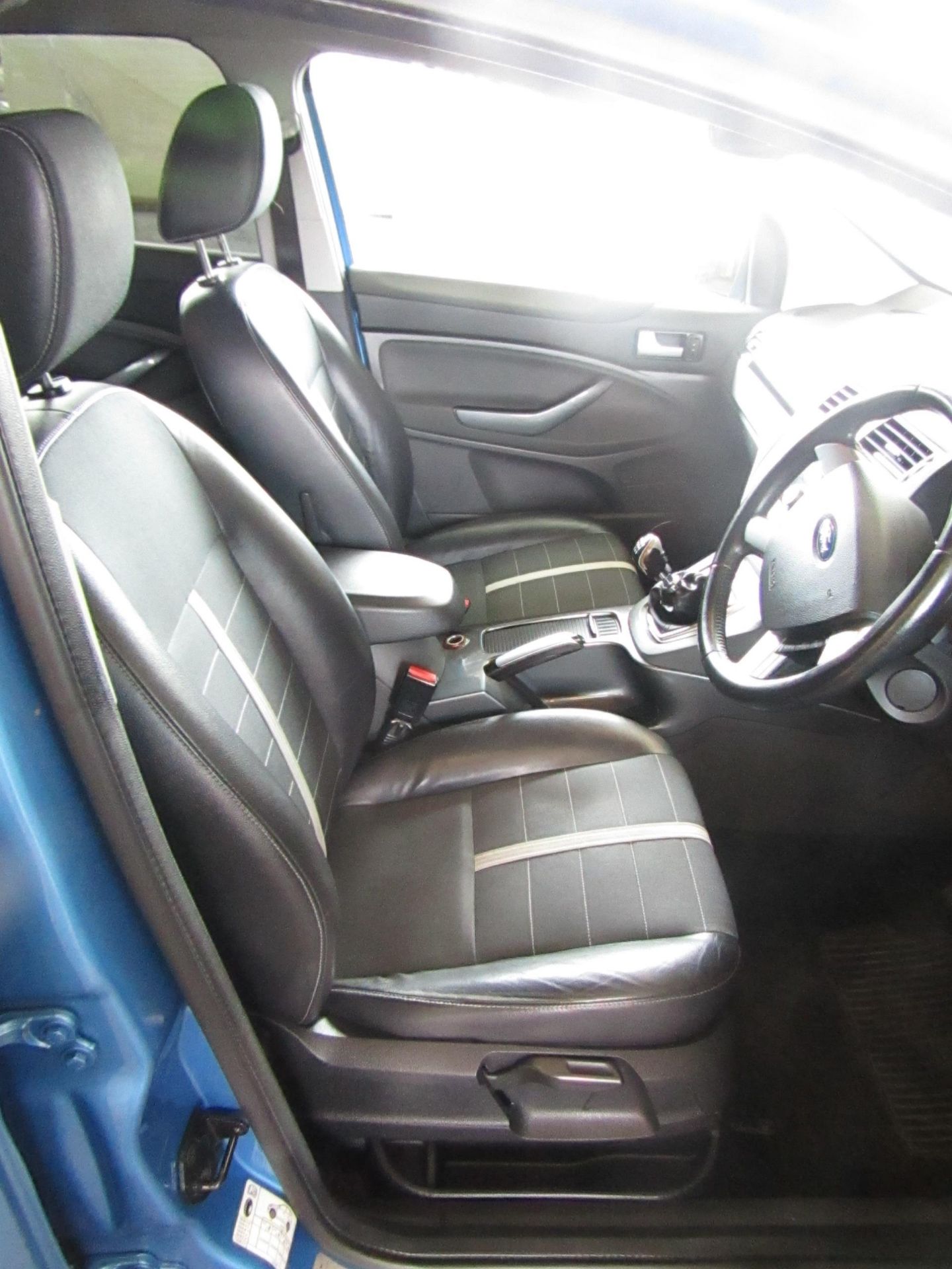 2009 Ford Kuga Titanium  2.0 TDCI, 144,437 miles (unchecked but appear to be in line with previous - Image 6 of 19