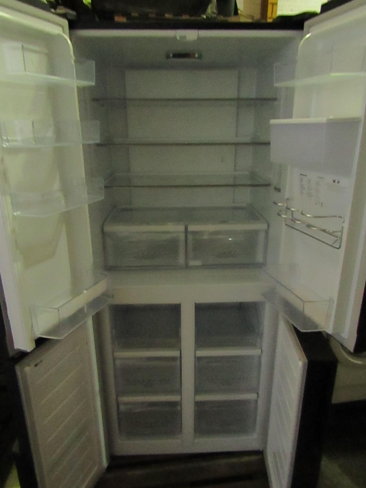 HISENSE American Fridge Freezer Black RQ560N4WBI RRP ??600.00 - The items in this lot are thought to - Image 2 of 4