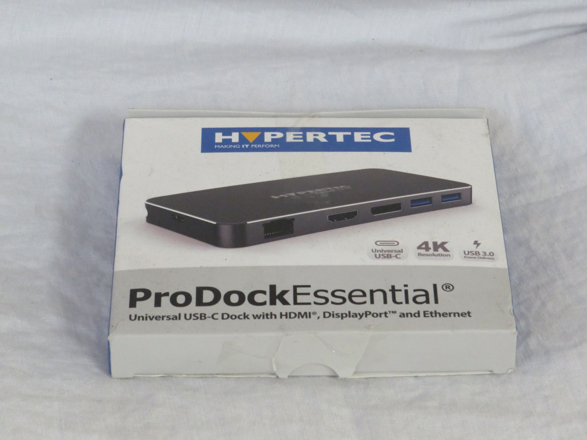 Hypertec Pro Dock essentials universal USB-C dock with HDMI, DisplayPort and Ethernet, unchecked and