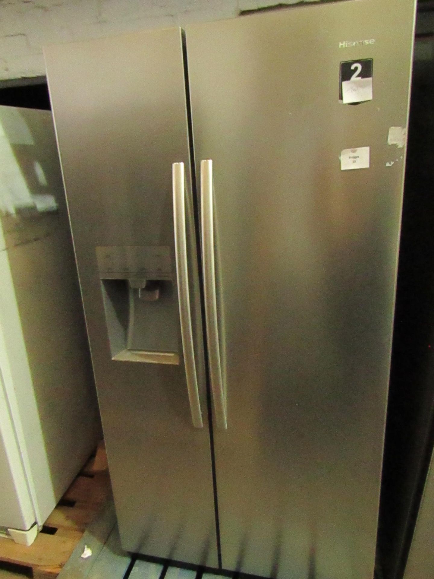 Hisense American fridge Freezer with water/ice dispenser, tested working for coldness in bboth
