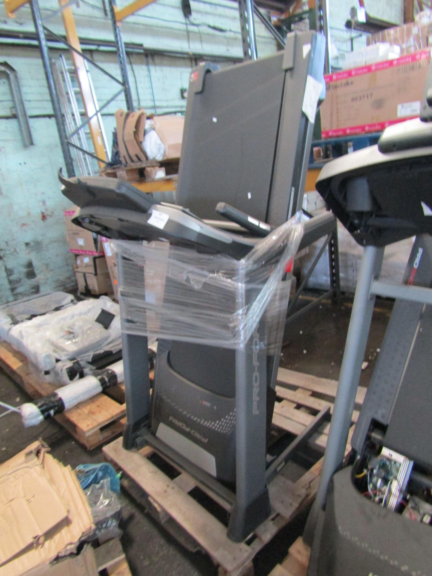 Pro-Form - MACHZ 3 Pro 1000 Treadmill - Untested, Assembled - No Packaging - Viewing Recommended. - Image 2 of 2