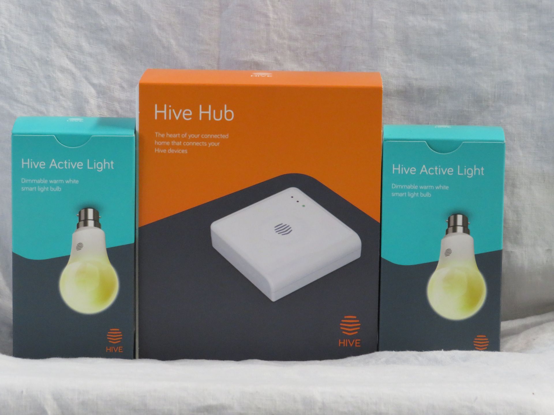 Hive Smart Lighting kit, includes 2 hive active light Bulbs and a Hive Hub, all look unused