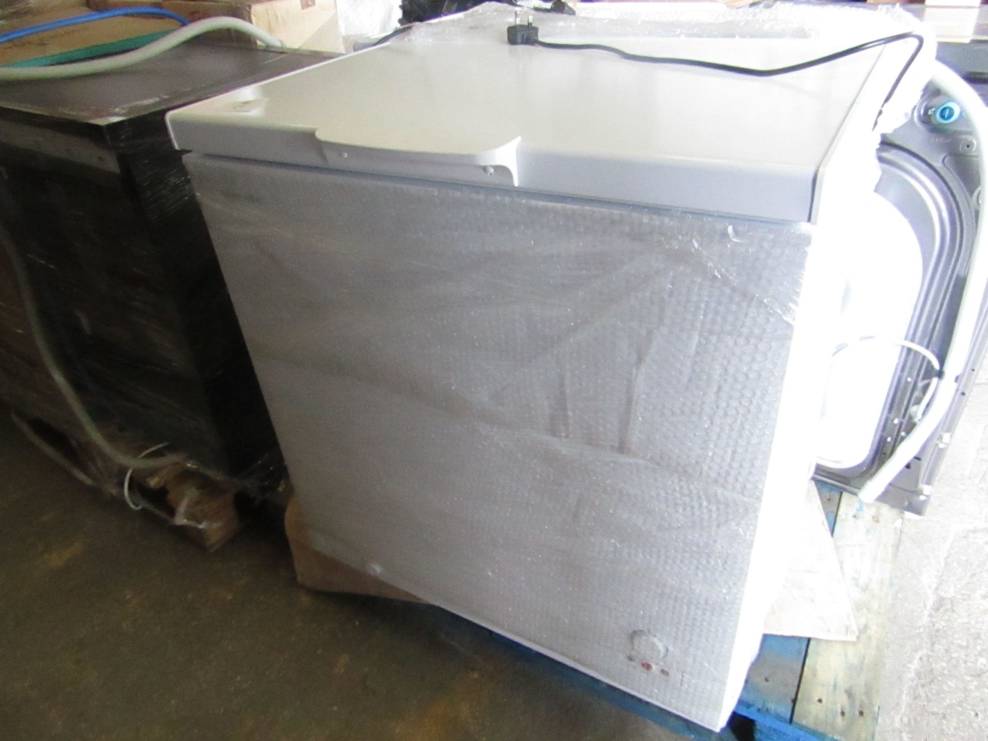 Hisense Chest freezer, has been used but still in good condition, tested and working for coldness