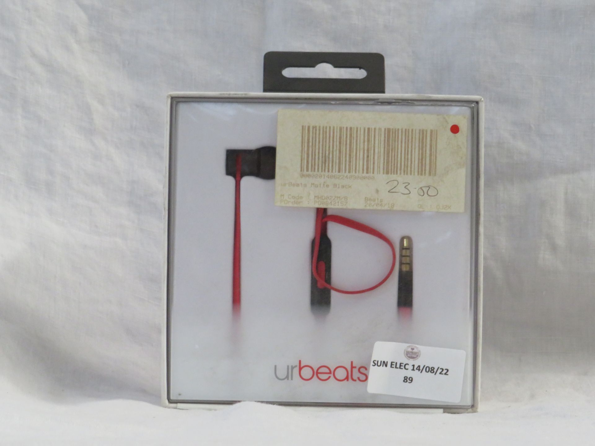 1x UrBeats 3.5mm Jack Earphones - Unchecked Customer Return