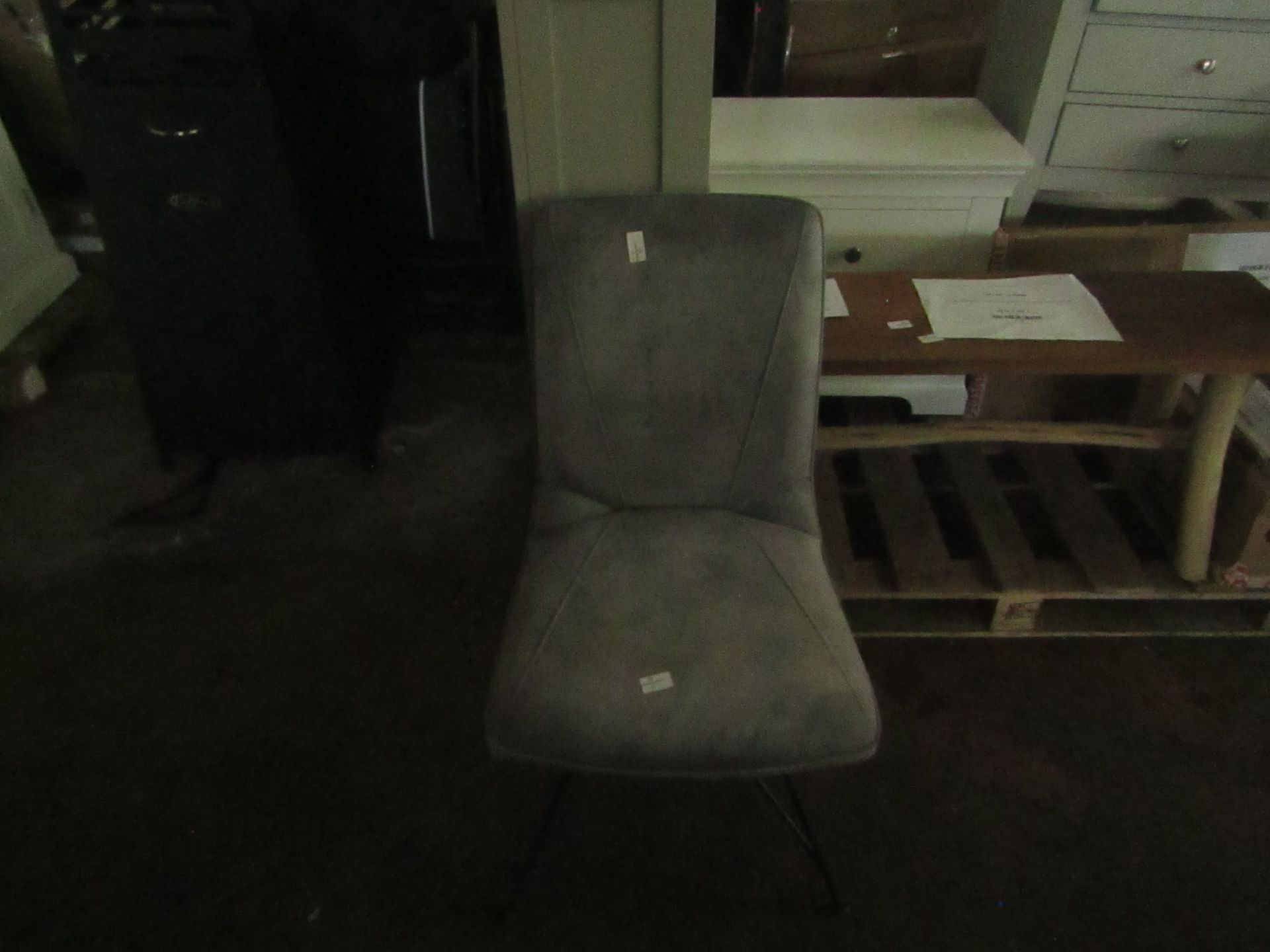 Cox & Cox Provence Swivel Chair RRP Â£175.00 - This item looks to be in good condition and appears