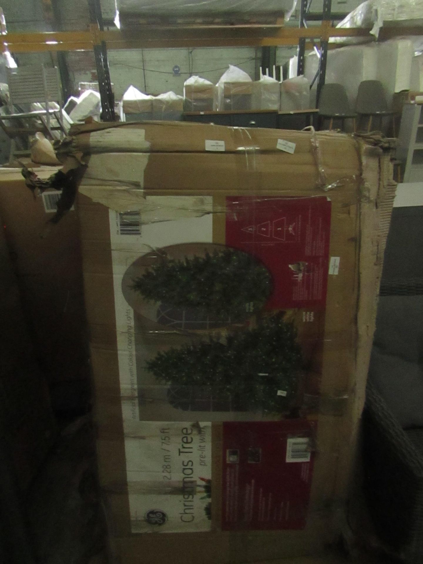 7.5ft Artifical Christmas Tree - Unchecked & Boxed.